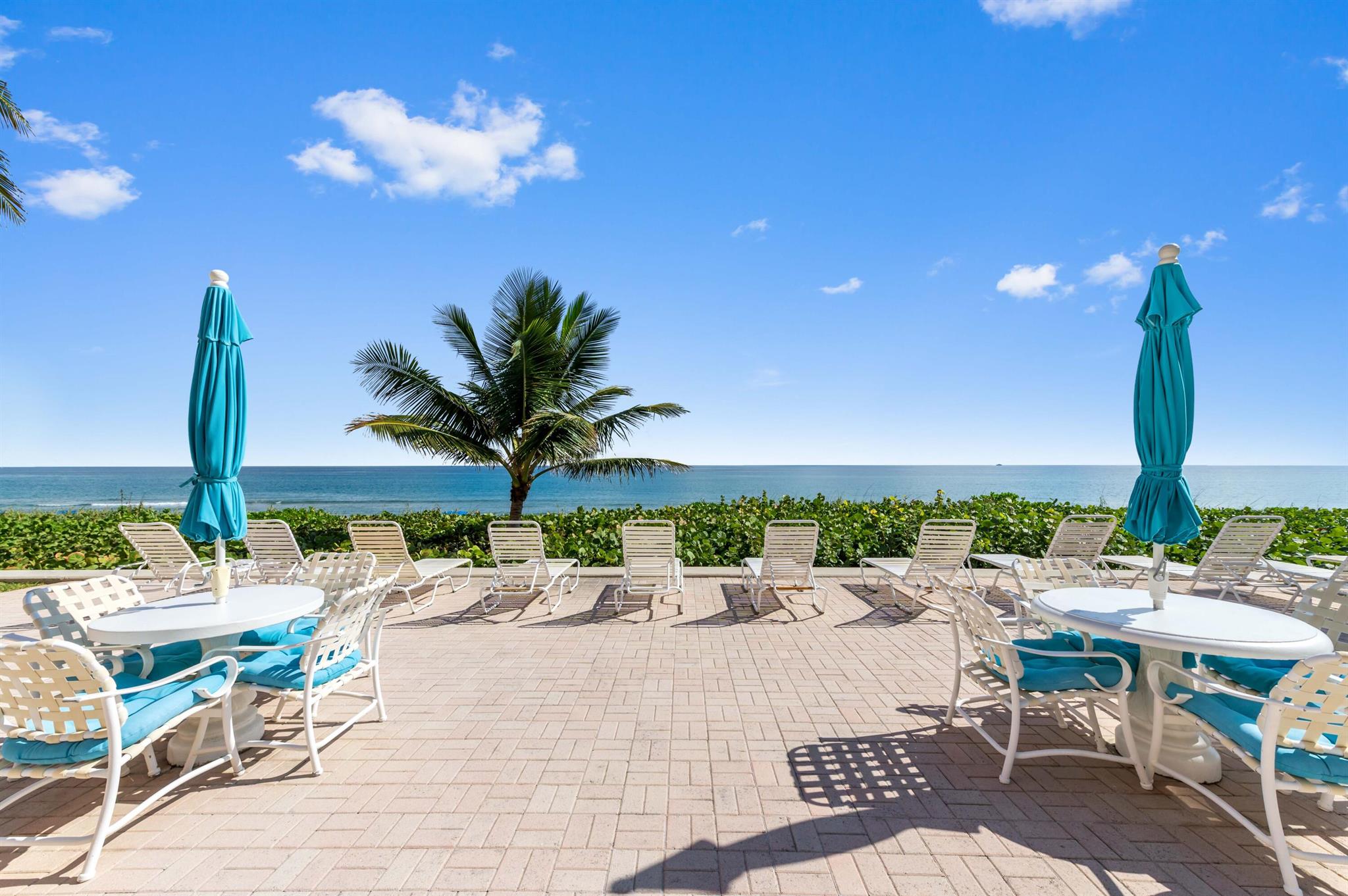 HIGHLAND TOWERS INC - Residential Lease