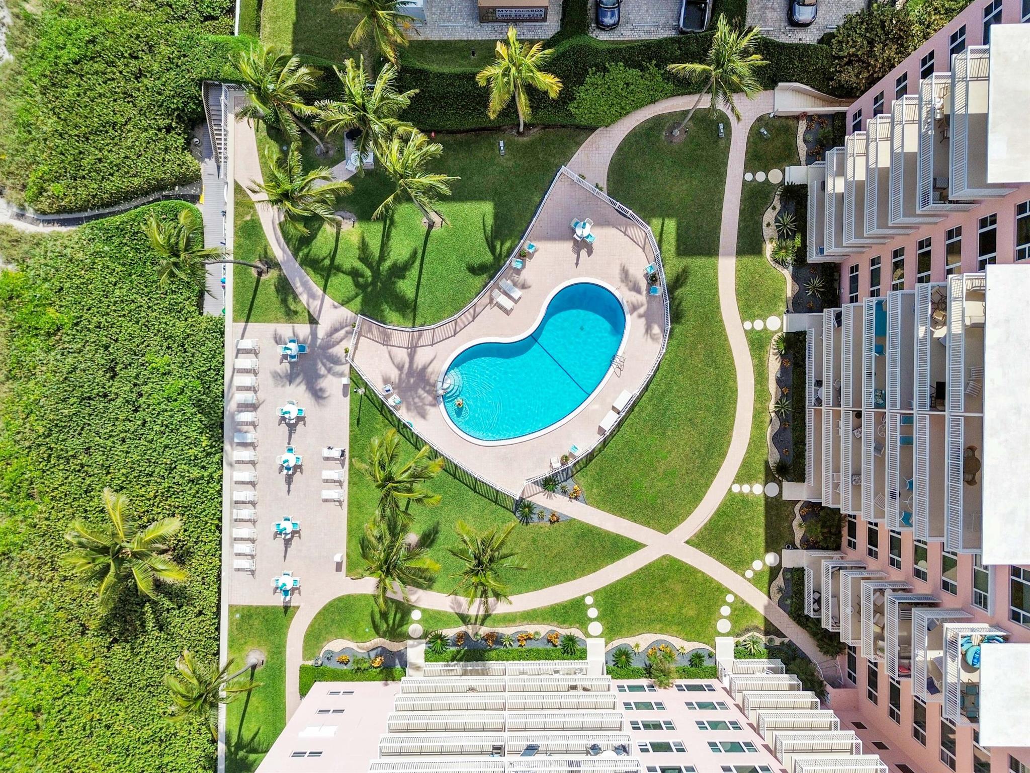 HIGHLAND TOWERS INC - Residential Lease