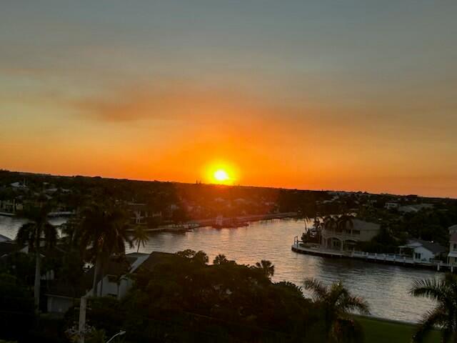 HIGHLAND TOWERS INC - Residential Lease