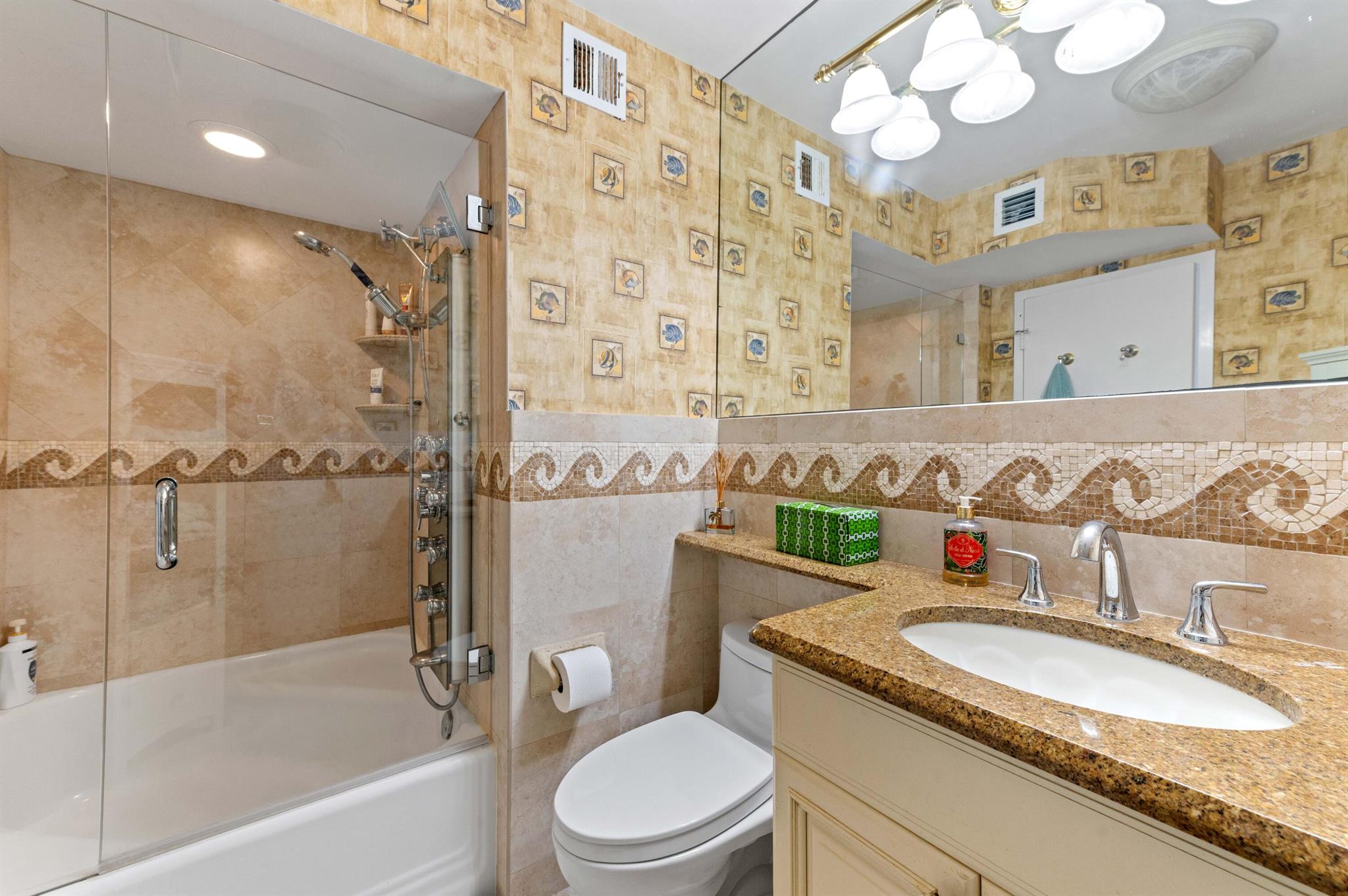 HIGHLAND TOWERS INC - Residential Lease