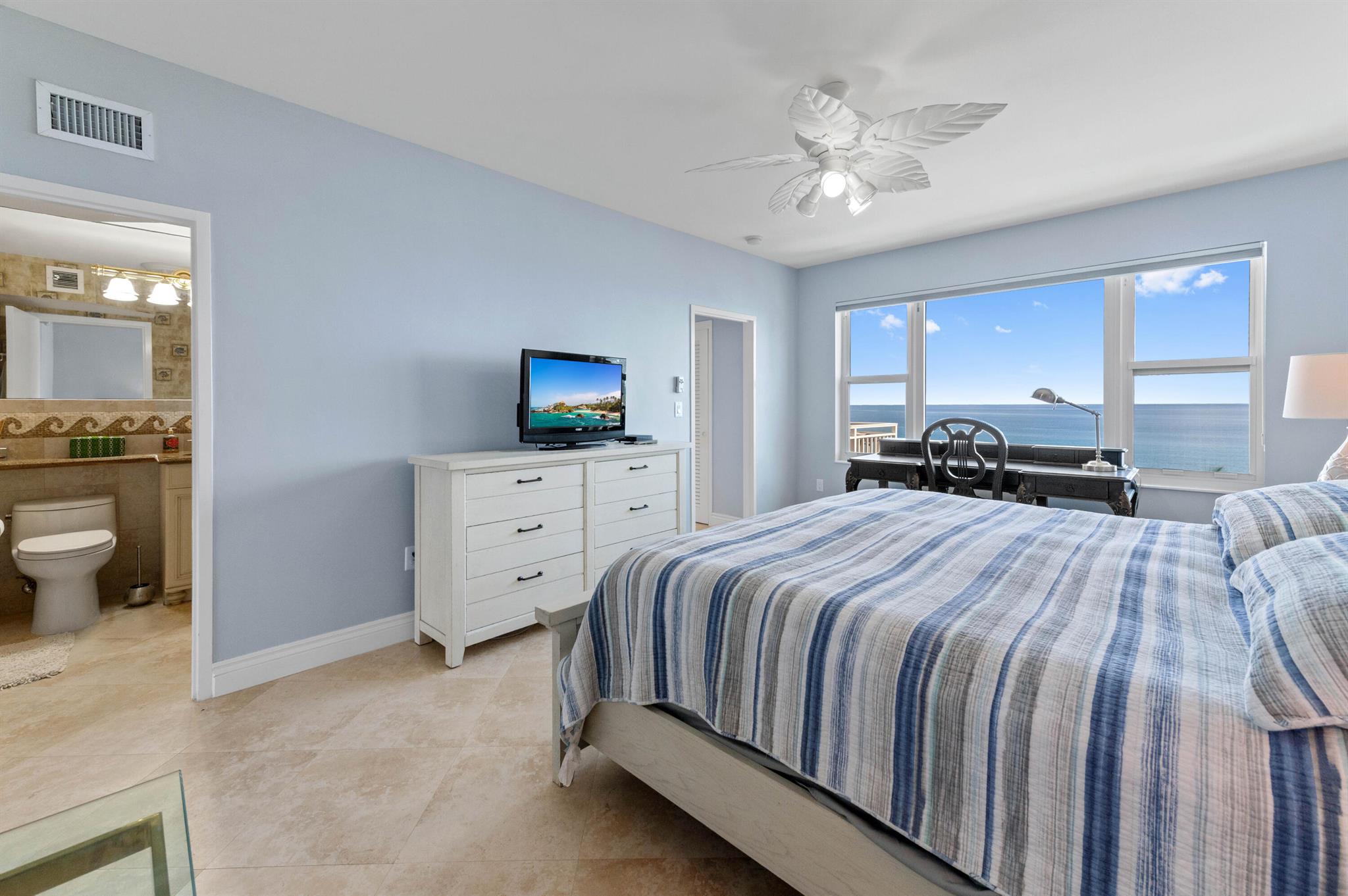 HIGHLAND TOWERS INC - Residential Lease