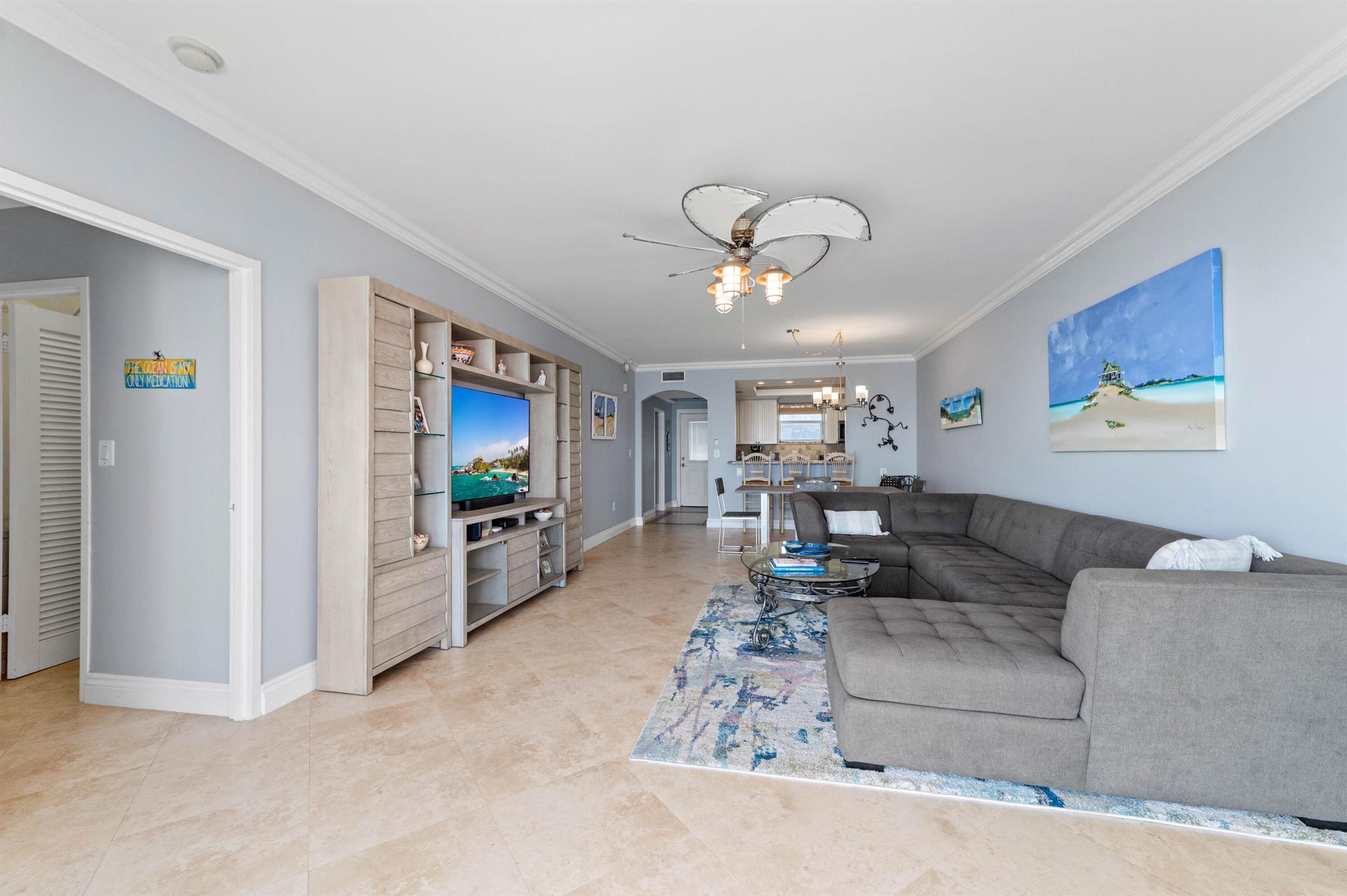 HIGHLAND TOWERS INC - Residential Lease