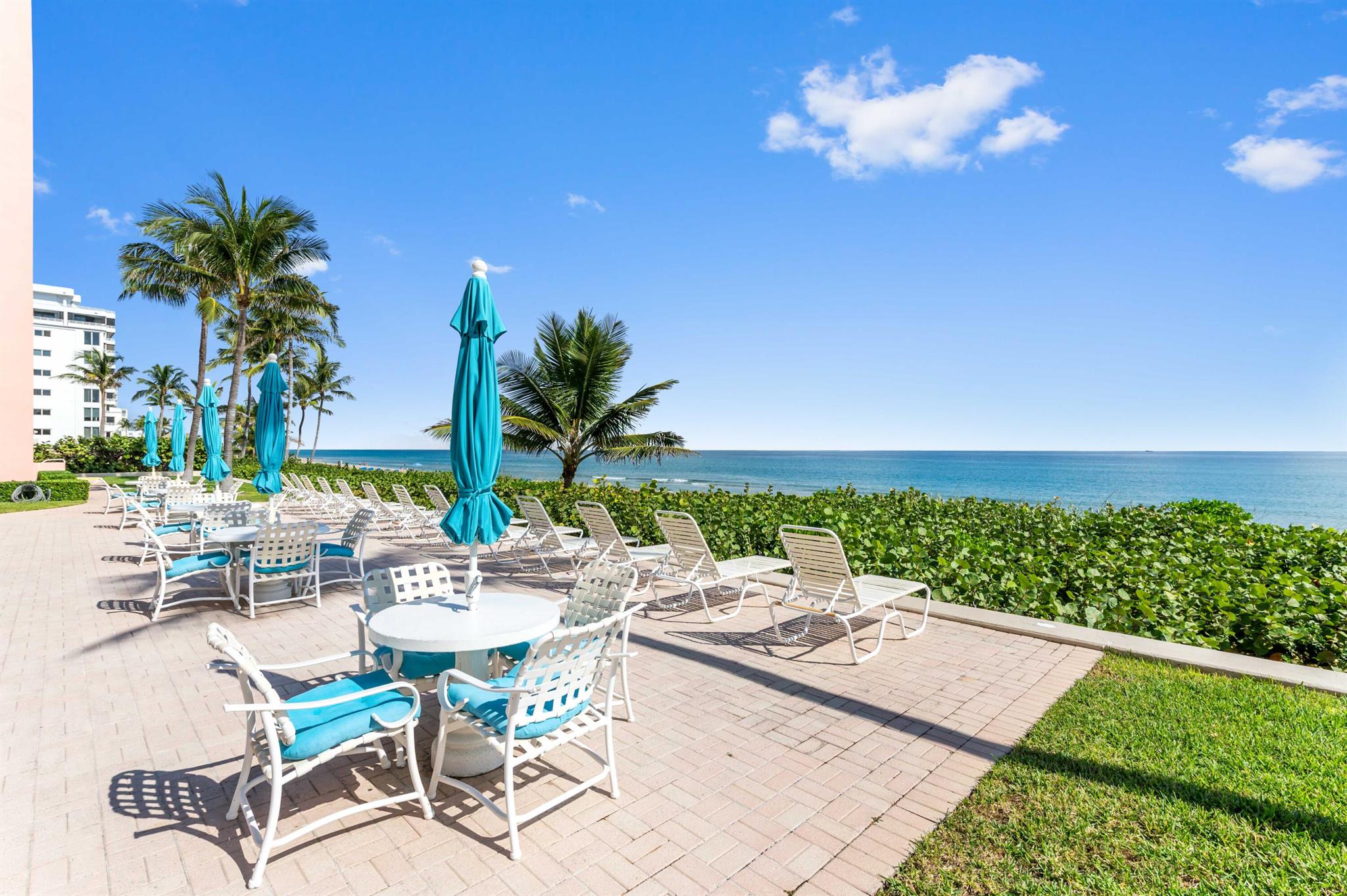 HIGHLAND TOWERS INC - Residential Lease