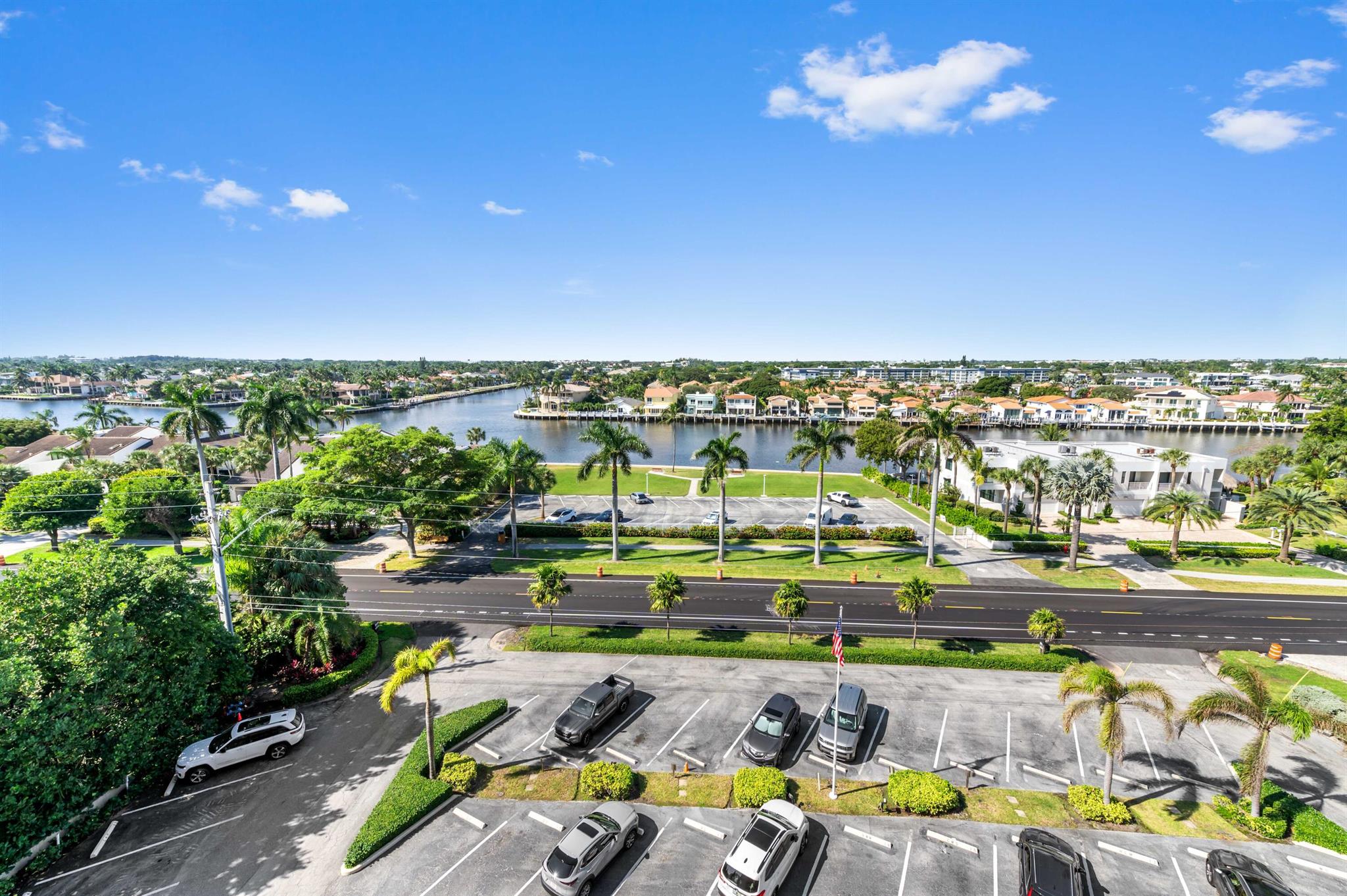 HIGHLAND TOWERS INC - Residential Lease