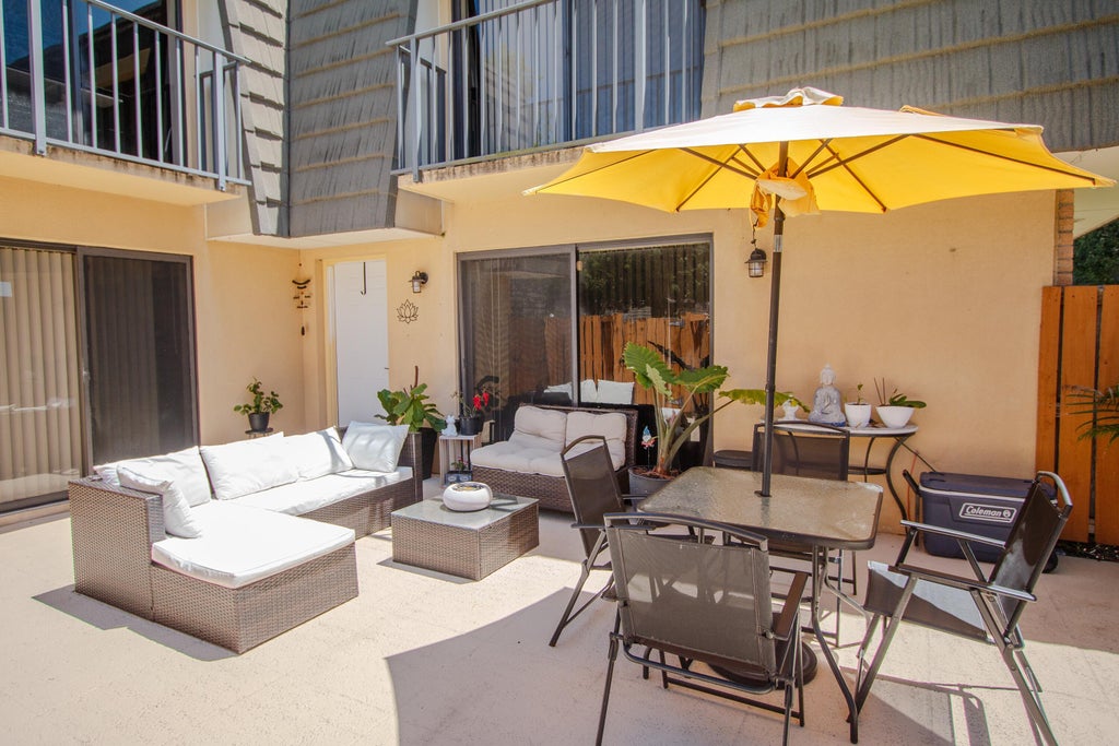 Photo of 606 6TH Way, West Palm Beach, FL 33407 (MLS # B26083114)