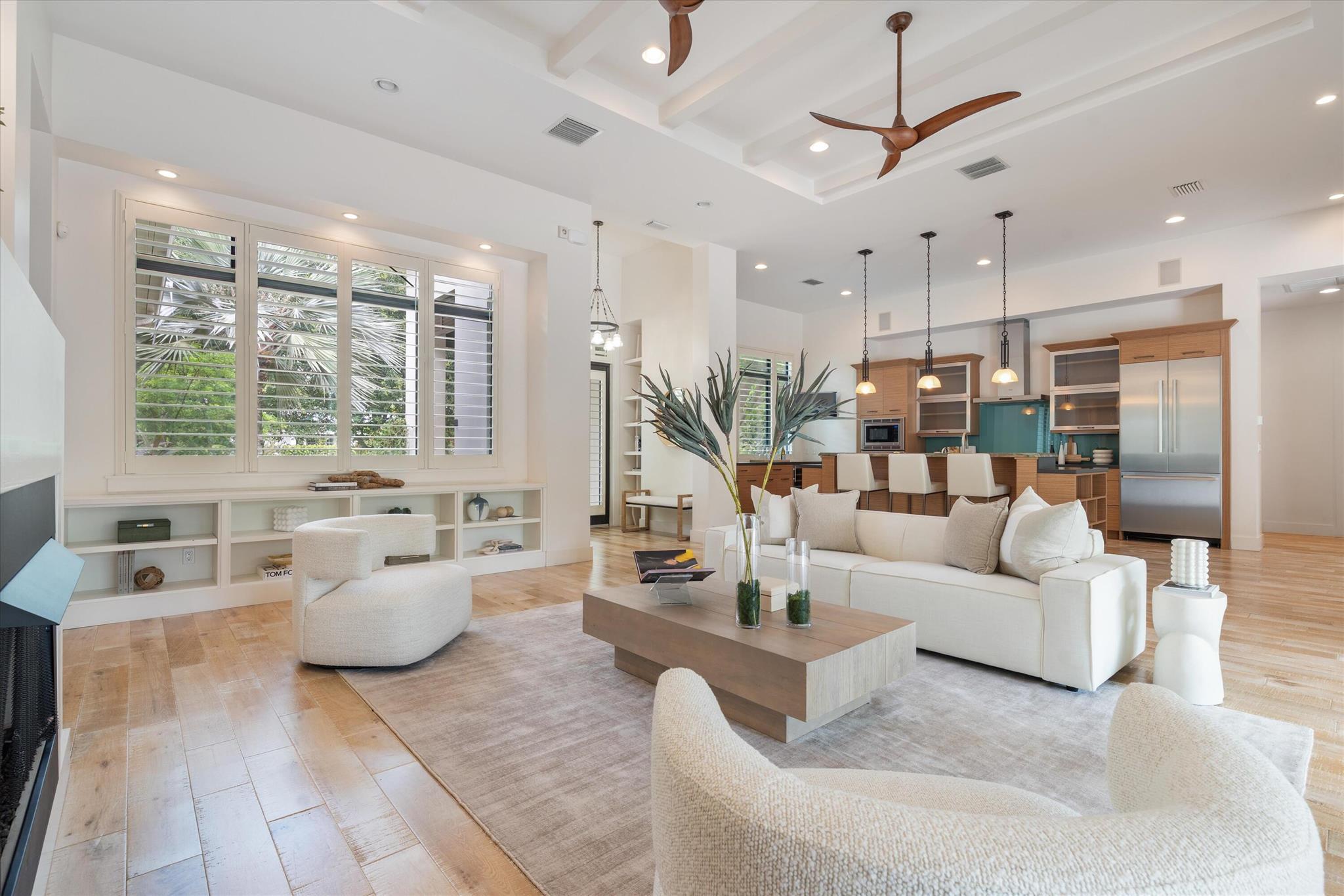 1125 NW 5th Avenue