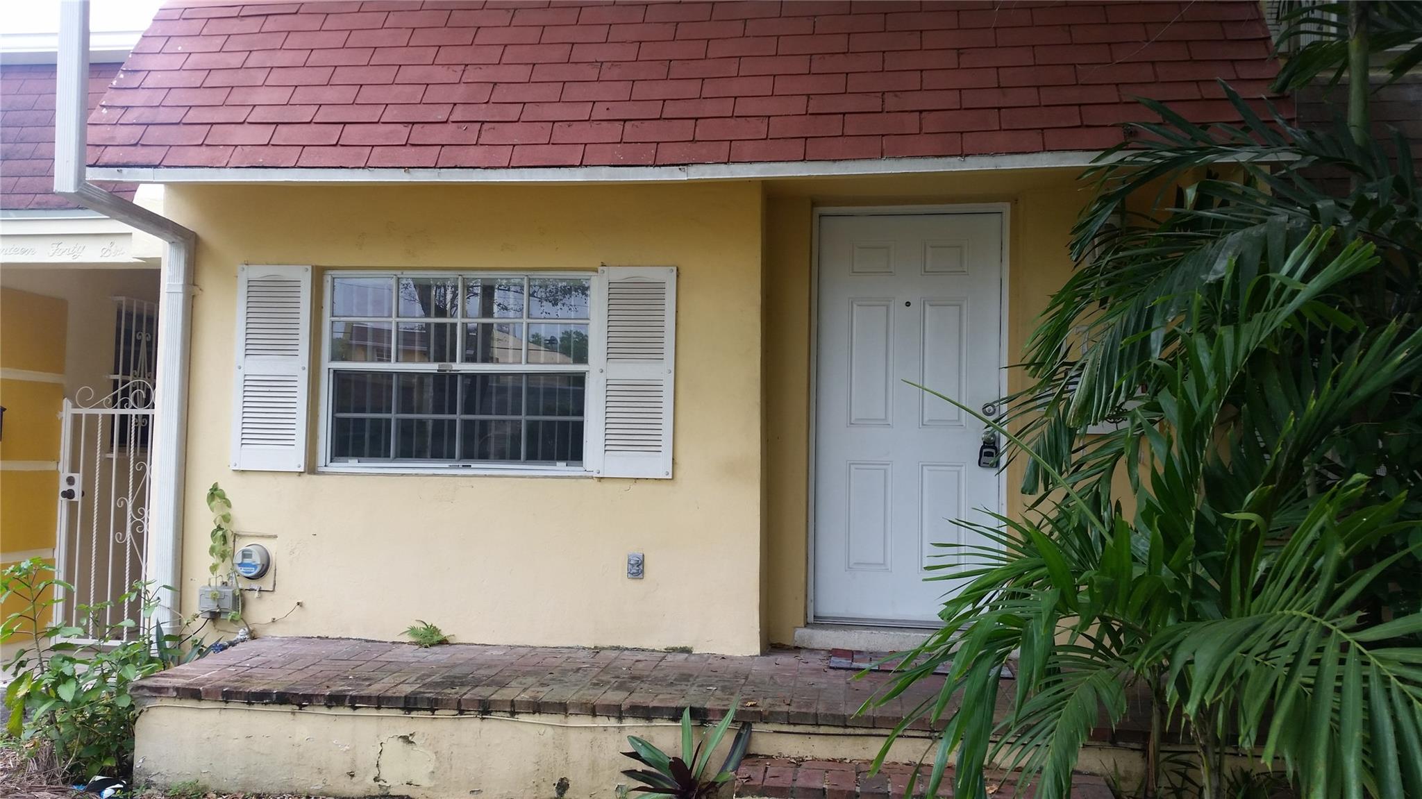 Executive Manors - Residential