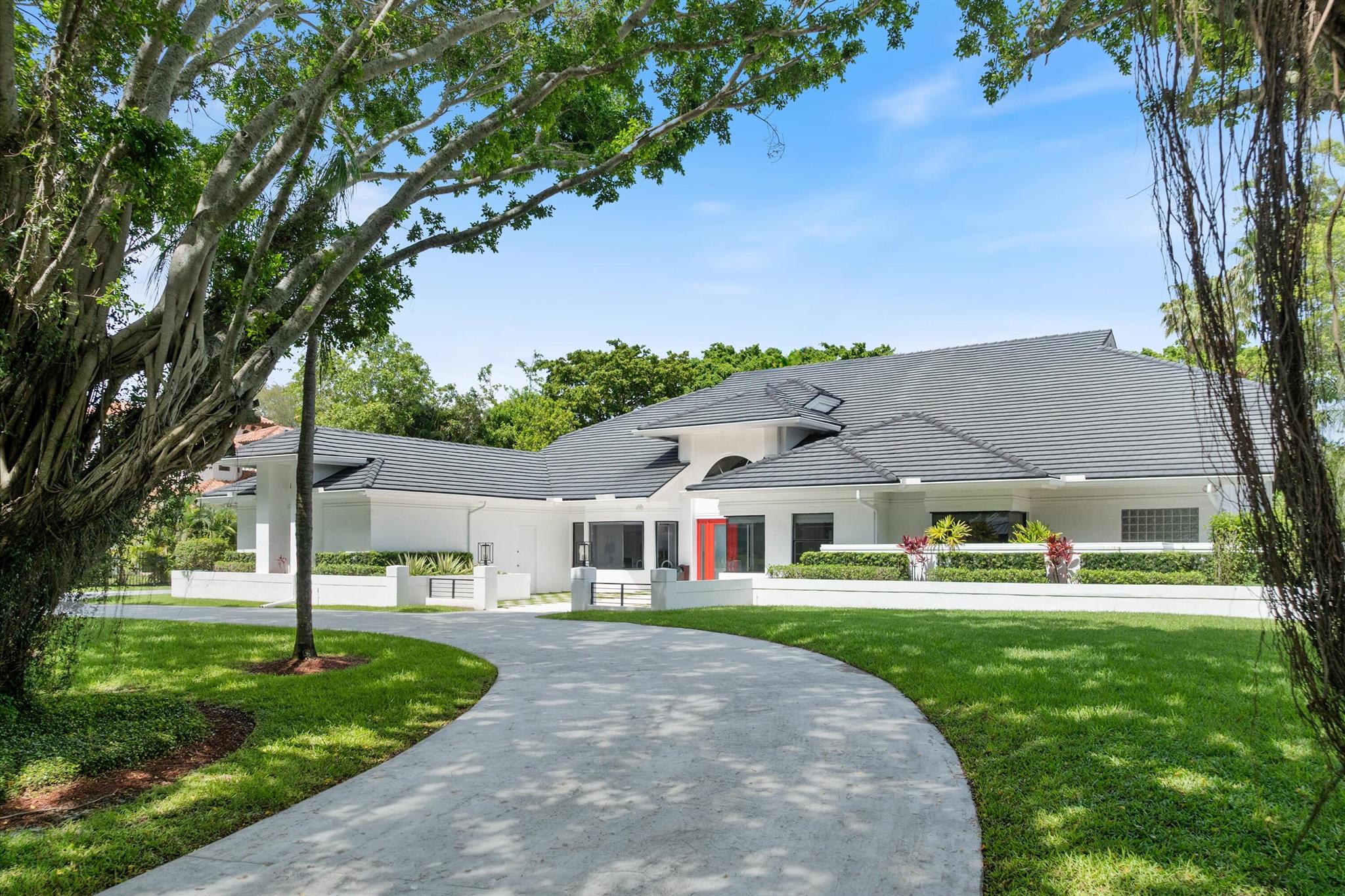 LONG LAKE ESTATES 1 AS - Residential