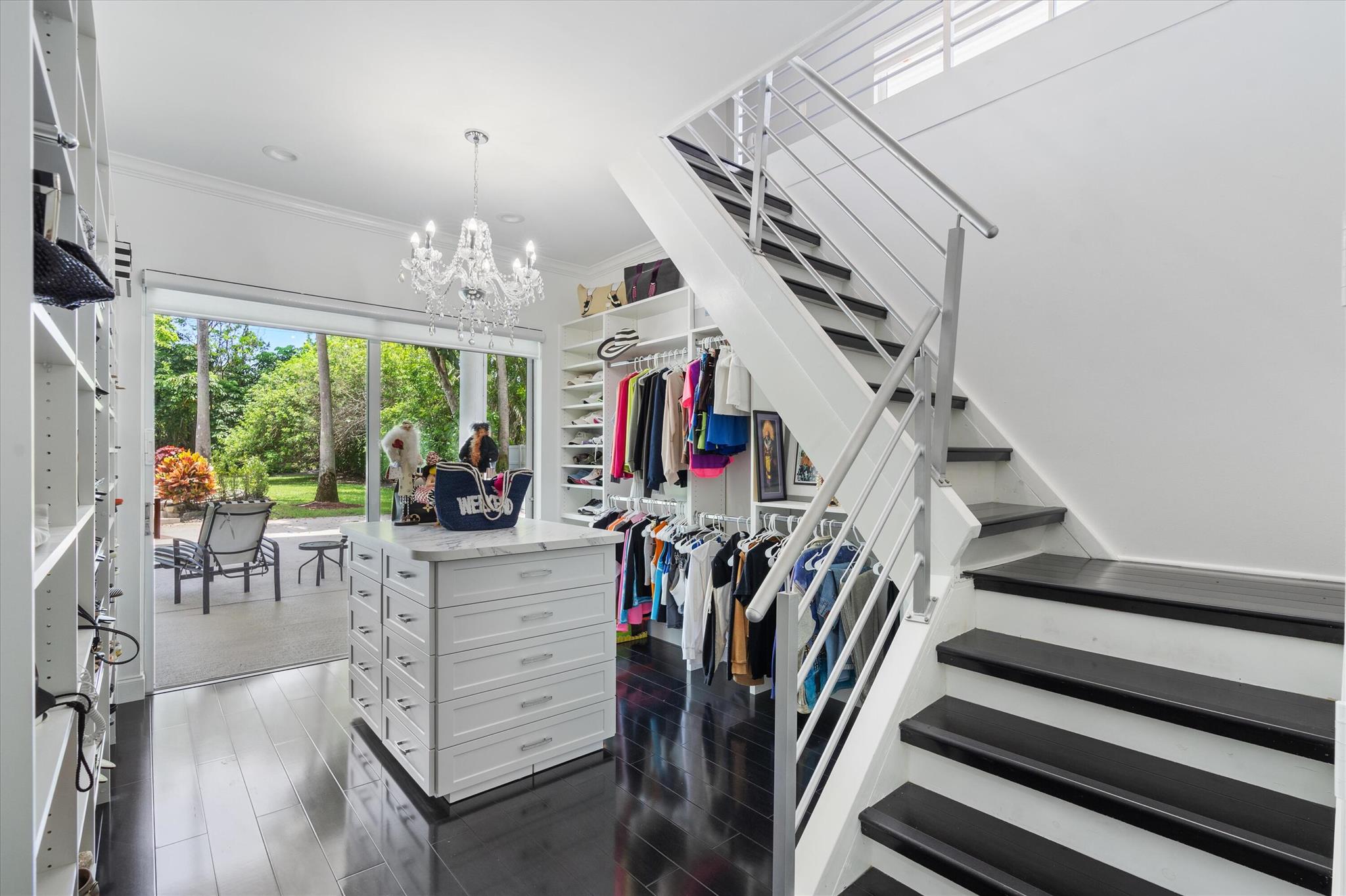 LONG LAKE ESTATES 1 AS - Residential