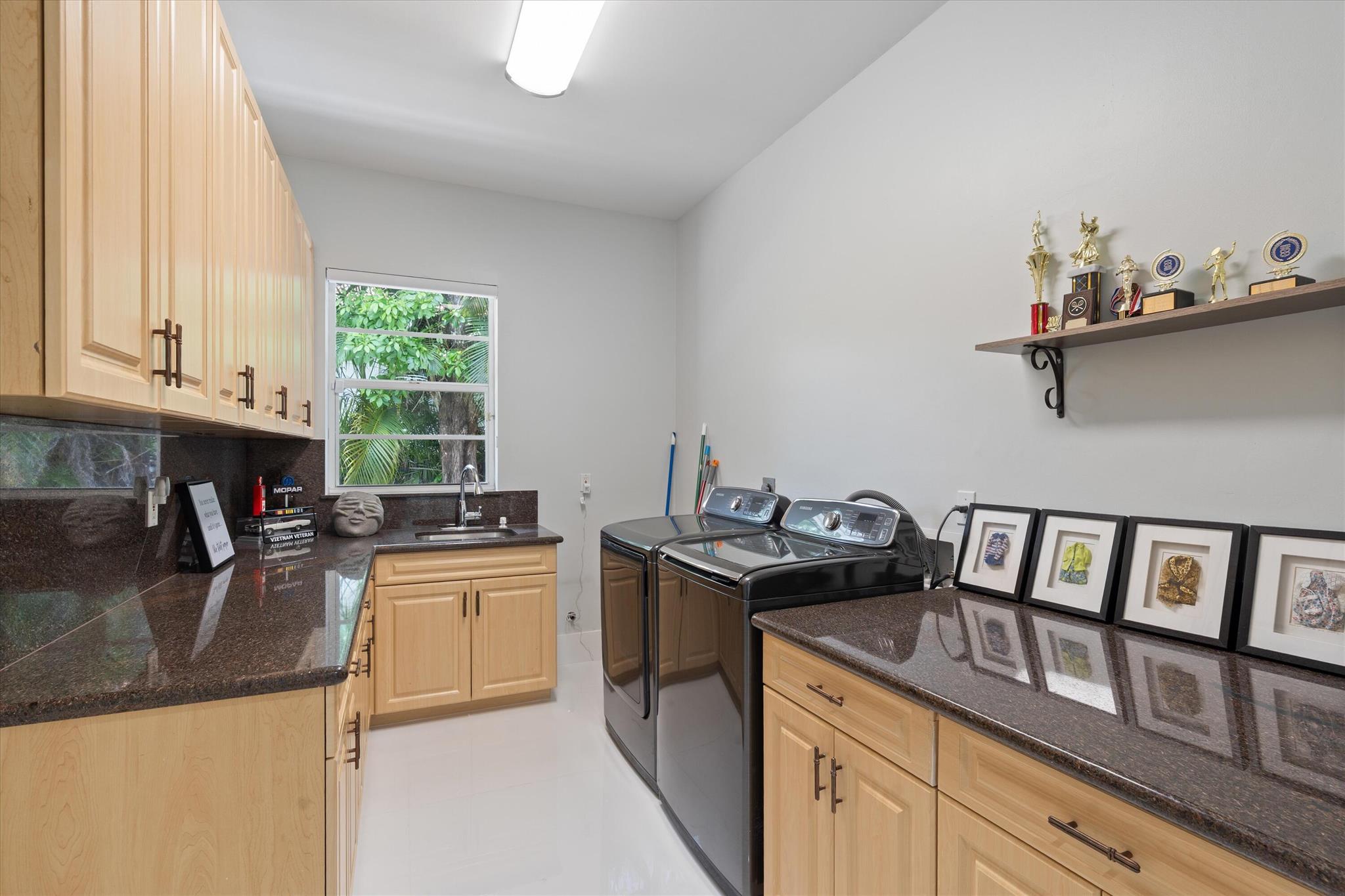 LONG LAKE ESTATES 1 AS - Residential