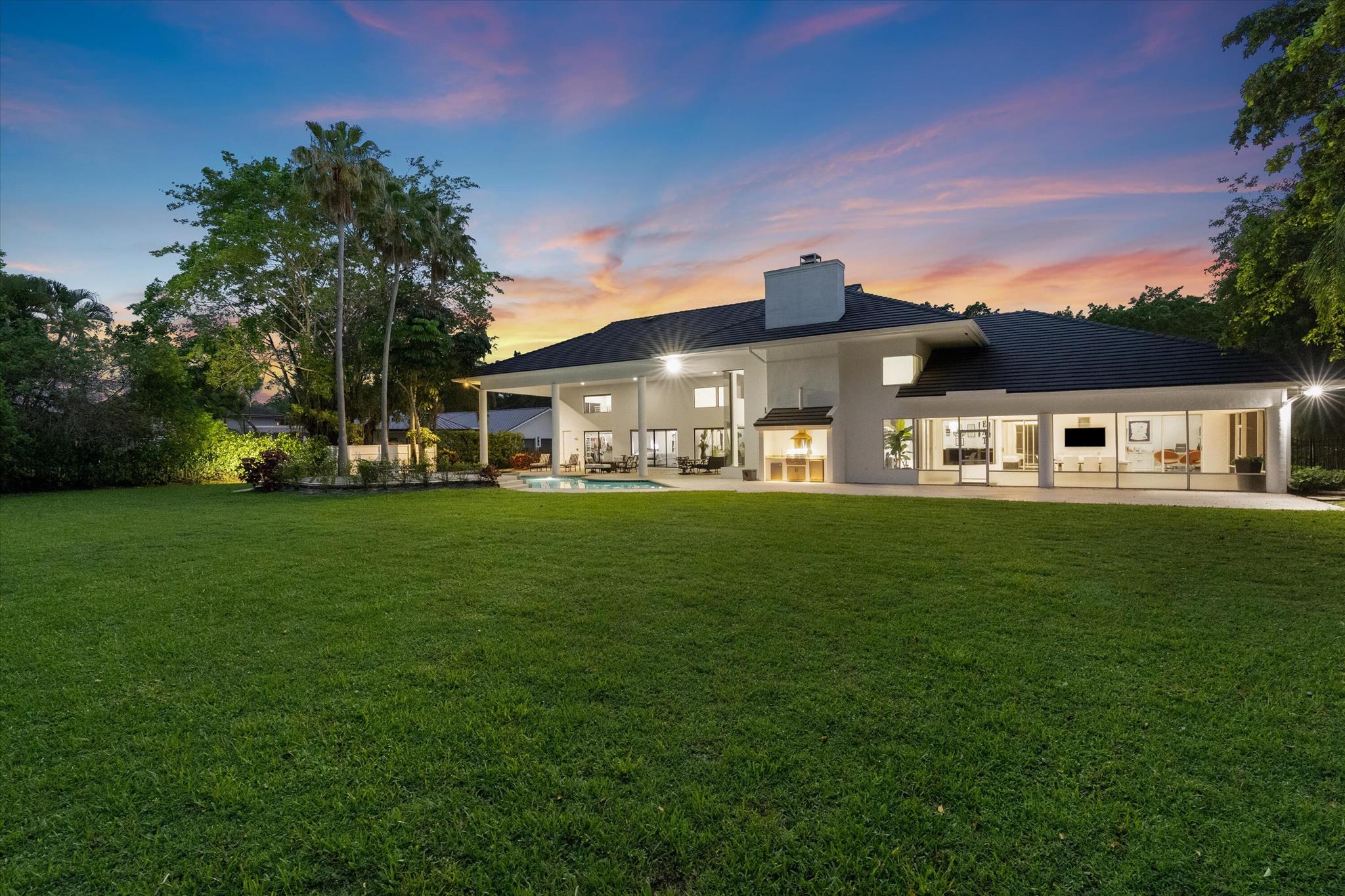 8076 Twin Lake Drive