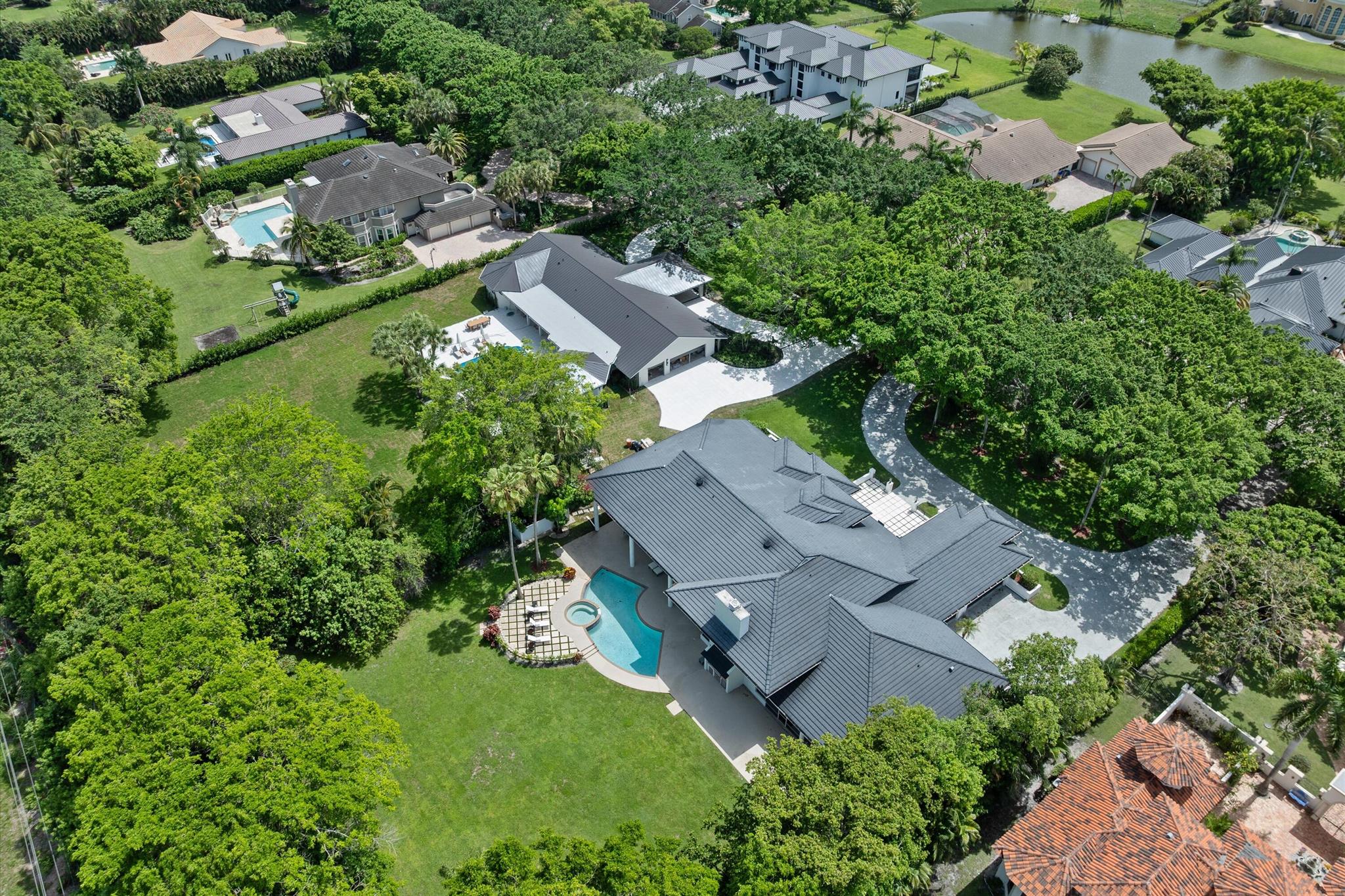 LONG LAKE ESTATES 1 AS - Residential