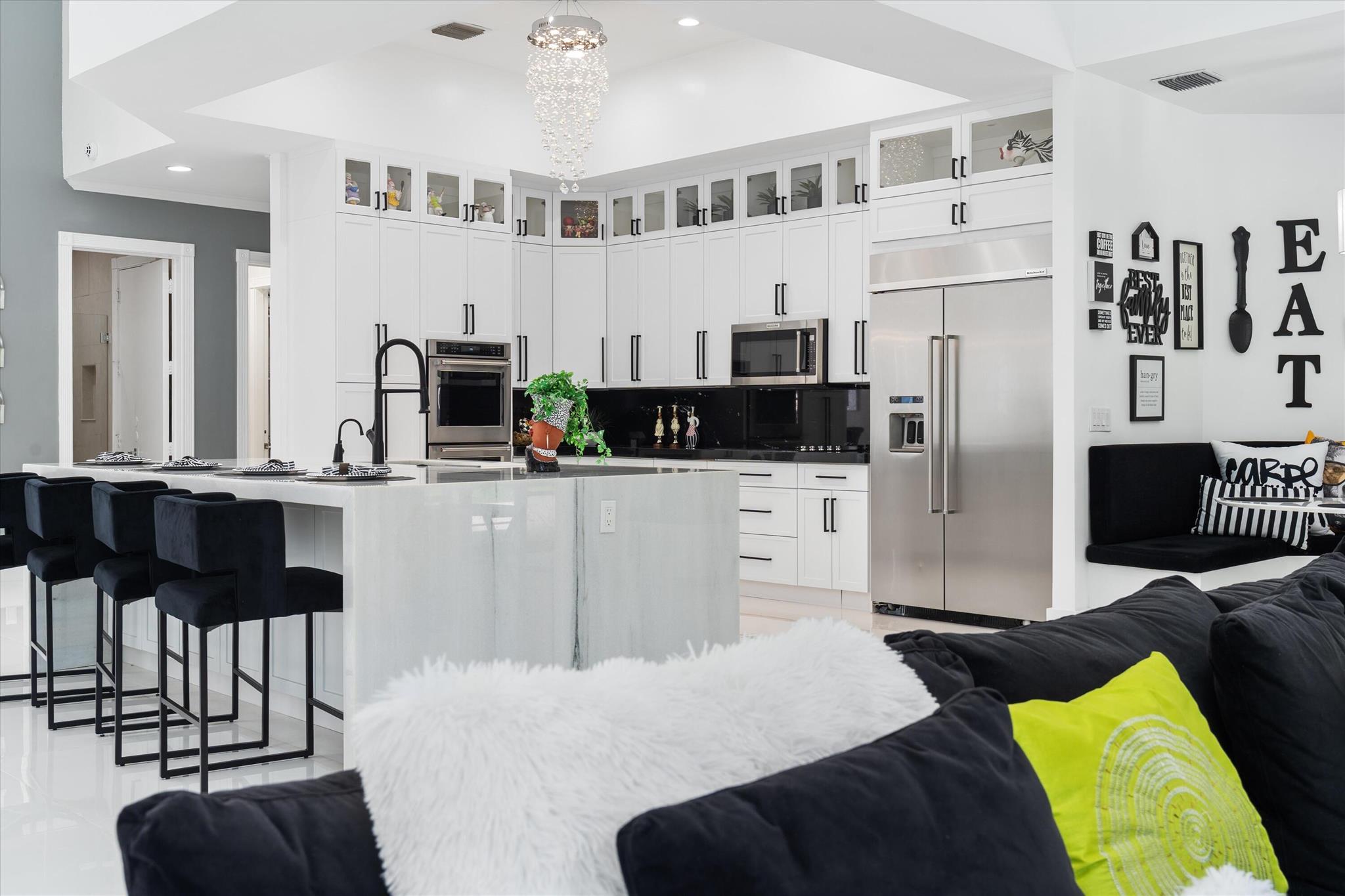 LONG LAKE ESTATES 1 AS - Residential