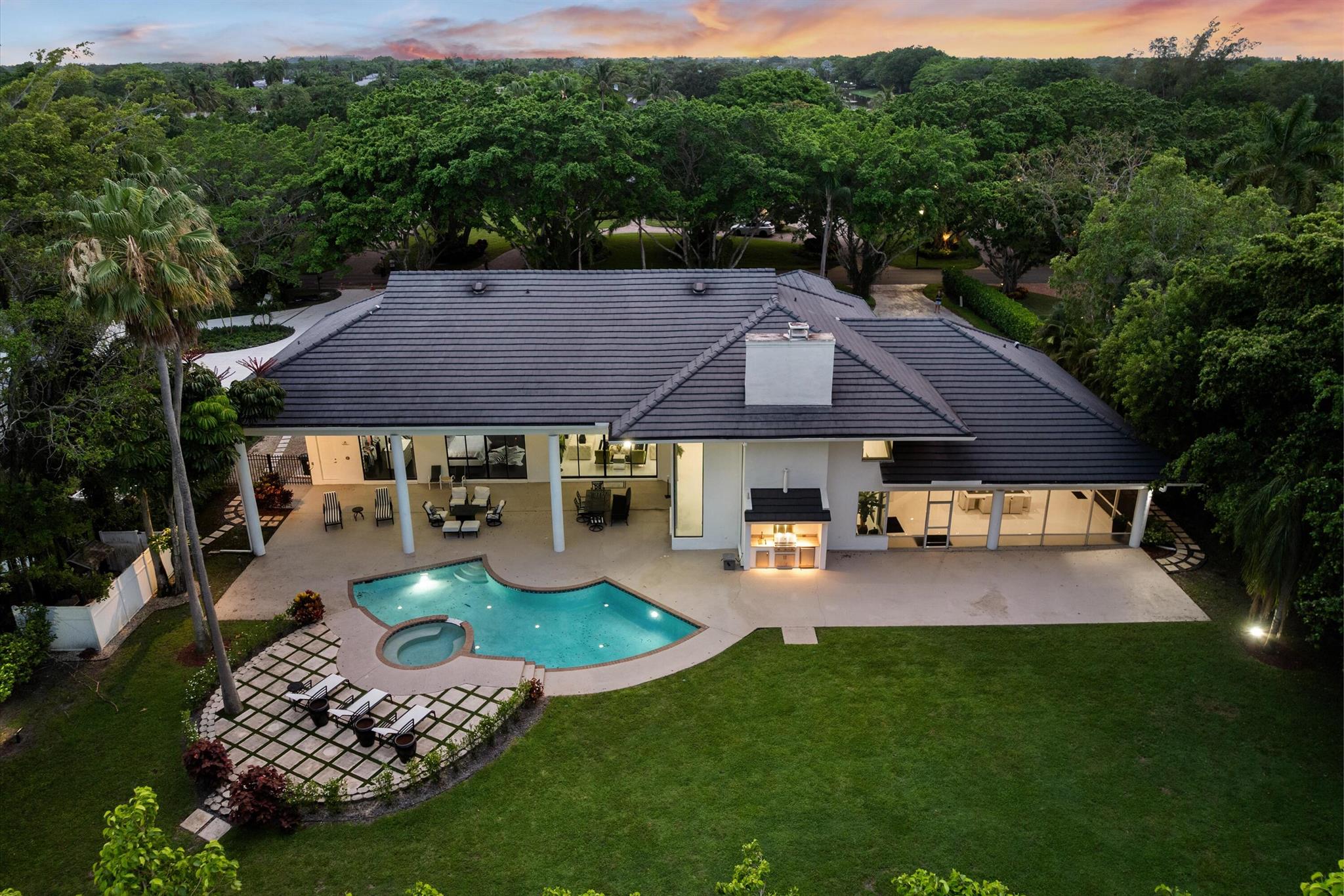 LONG LAKE ESTATES 1 AS - Residential