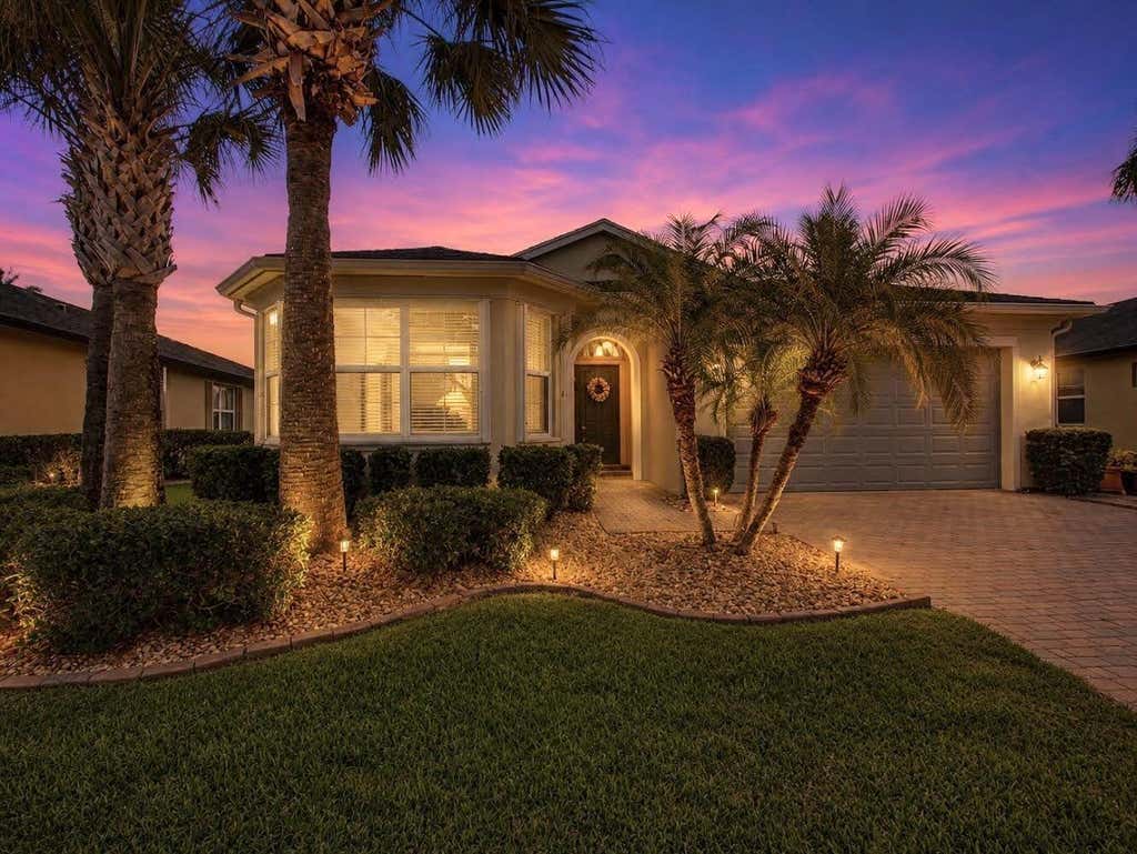 Photo of 11861 SW Crestwood Circle, Port Saint Lucie, FL 34987 (MLS # B26043603)
