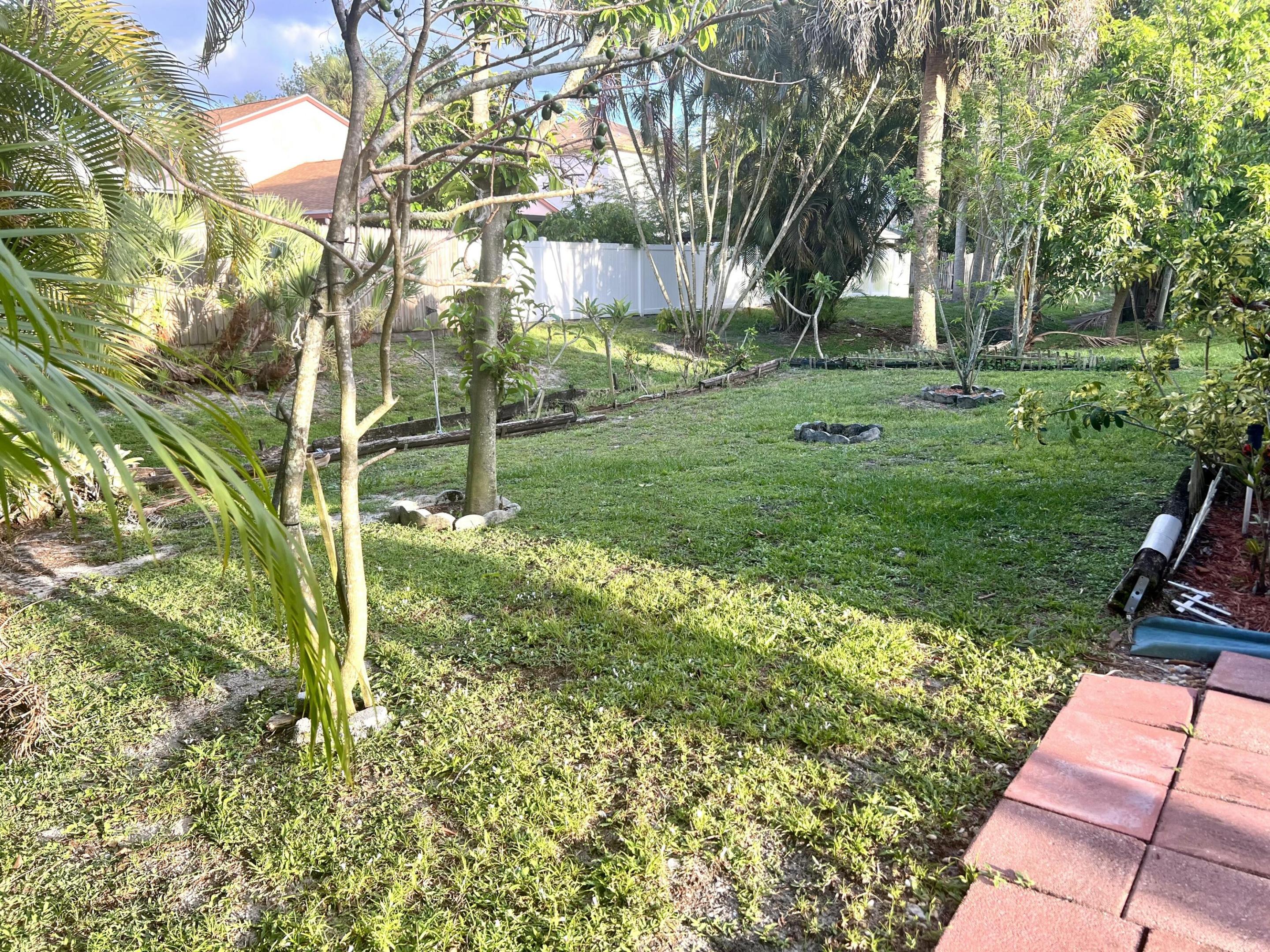 VICTORIA WOODS 2 - Residential