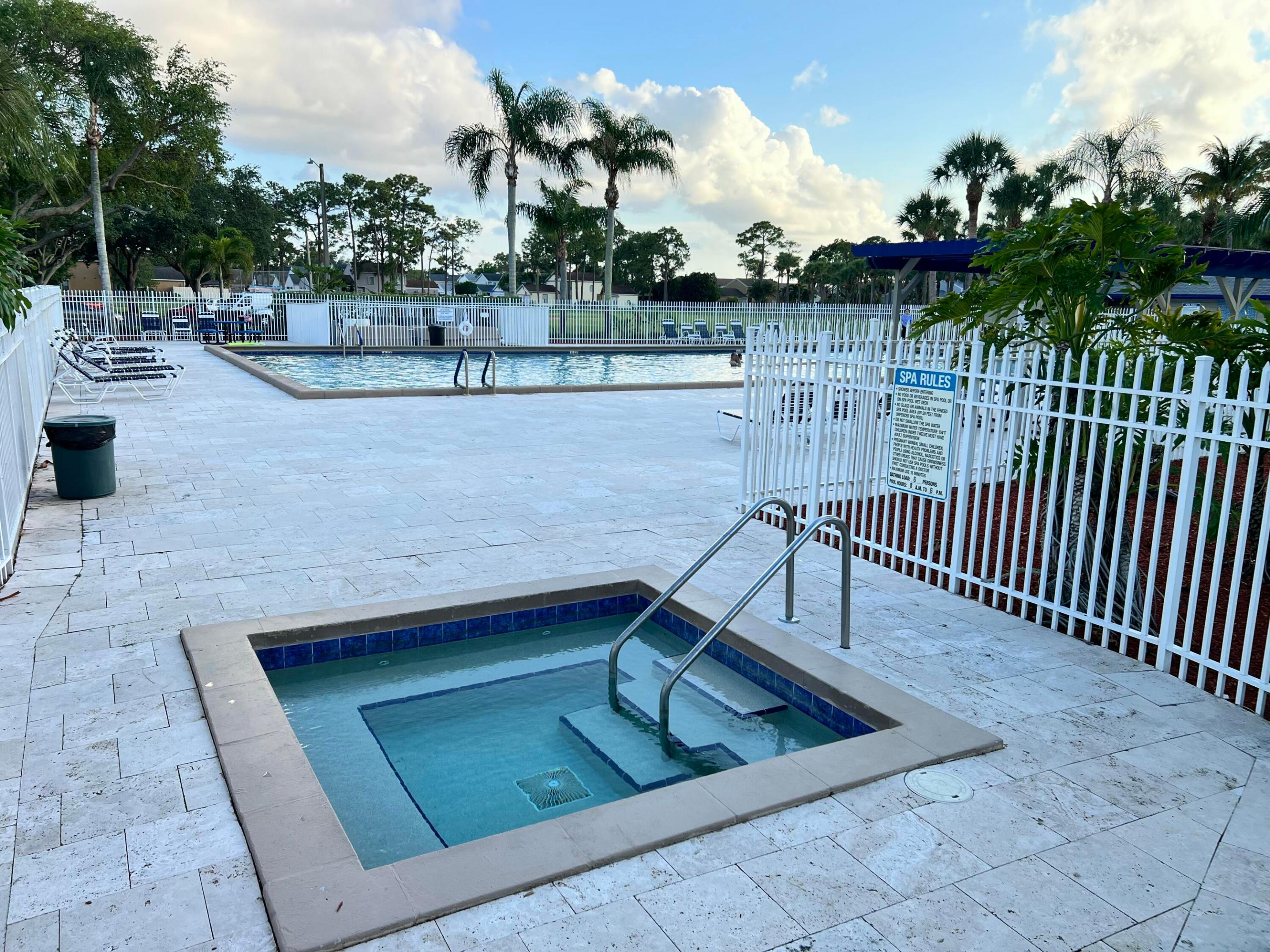 VICTORIA WOODS 2 - Residential