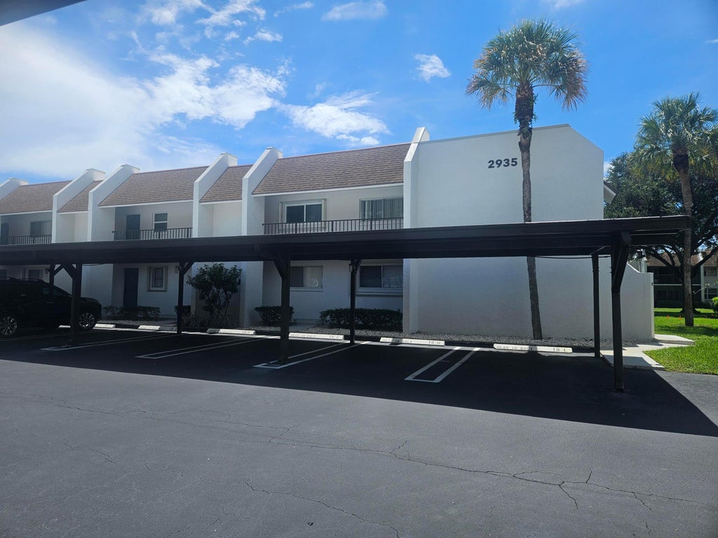 Photo of 2935 SW 22ND Avenue #1040, Delray Beach, FL 33445 (MLS # B26072383)