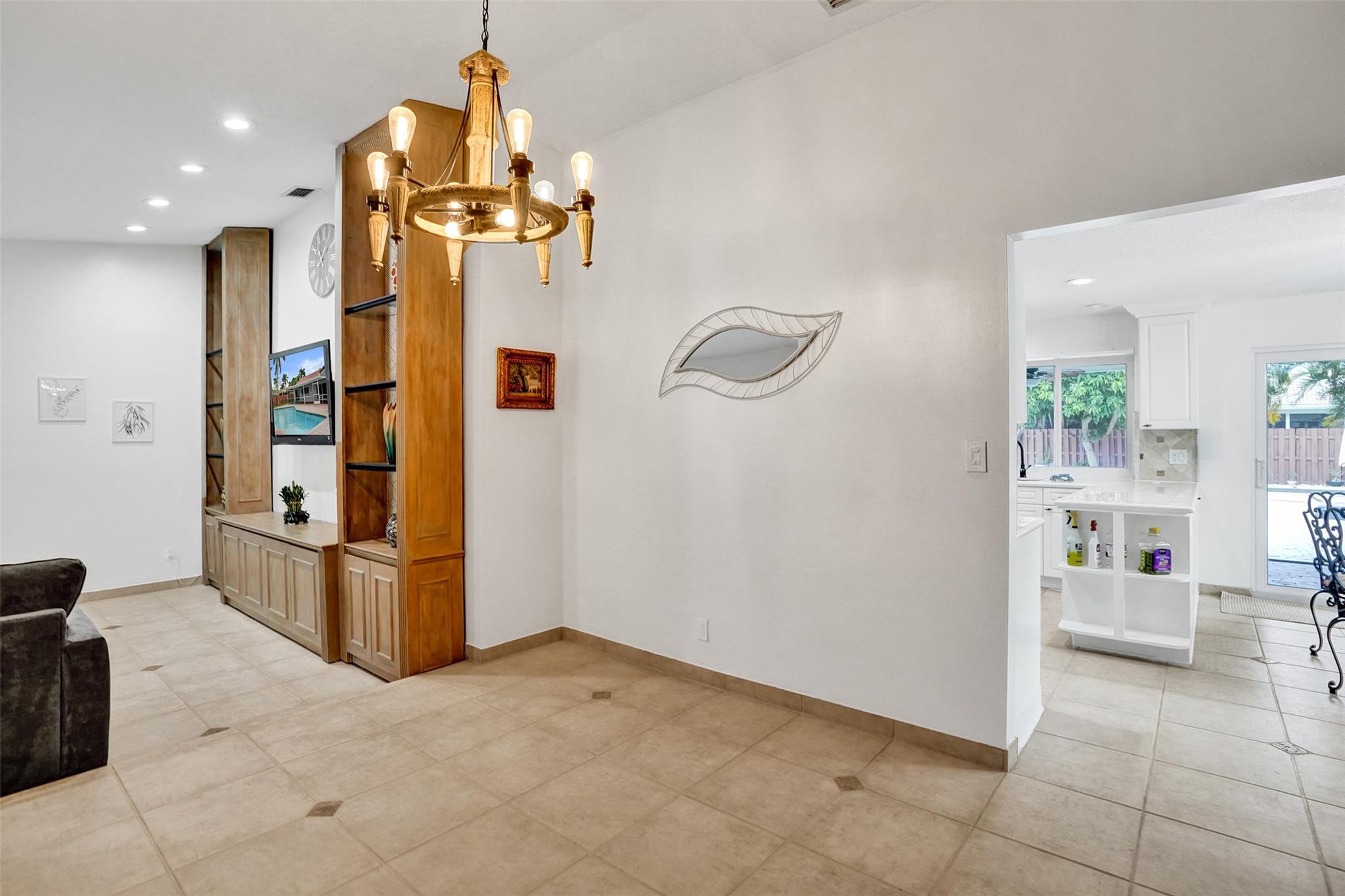 Jacaranda Lakes Sec Five - Residential Lease