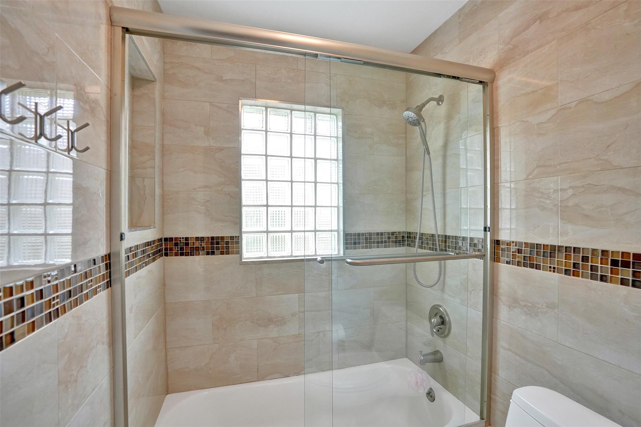 Jacaranda Lakes Sec Five - Residential Lease