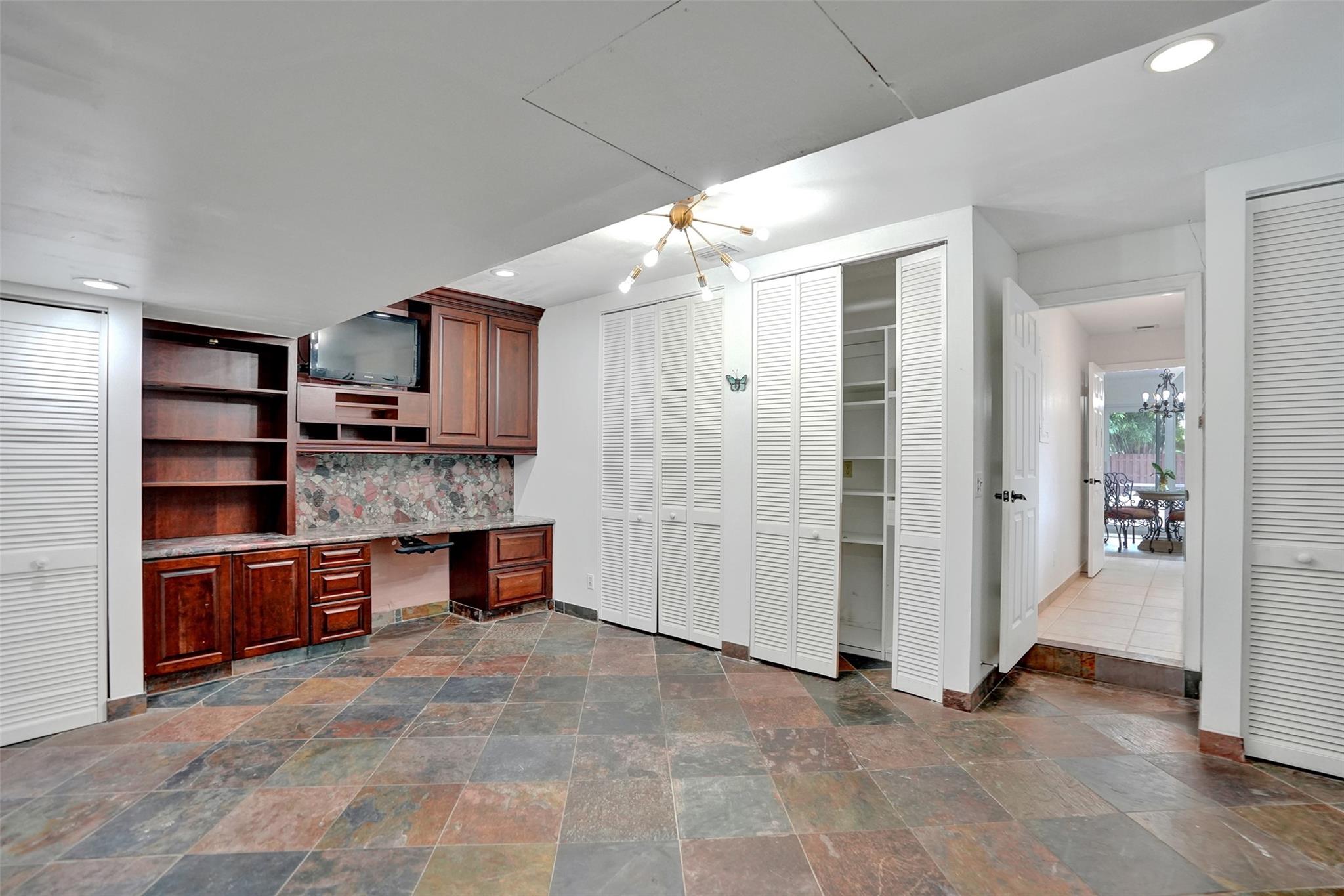 Jacaranda Lakes Sec Five - Residential Lease