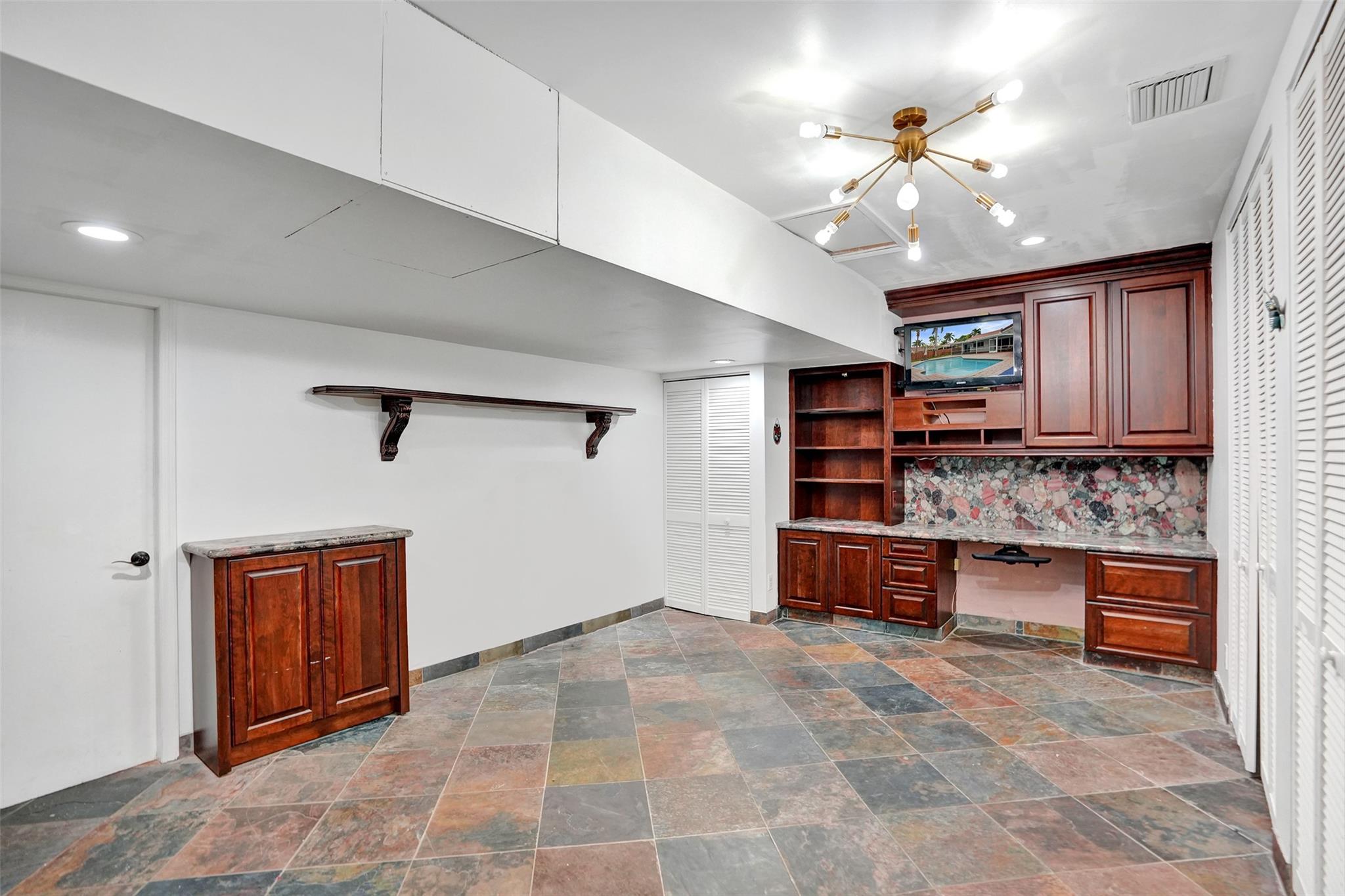 Jacaranda Lakes Sec Five - Residential Lease