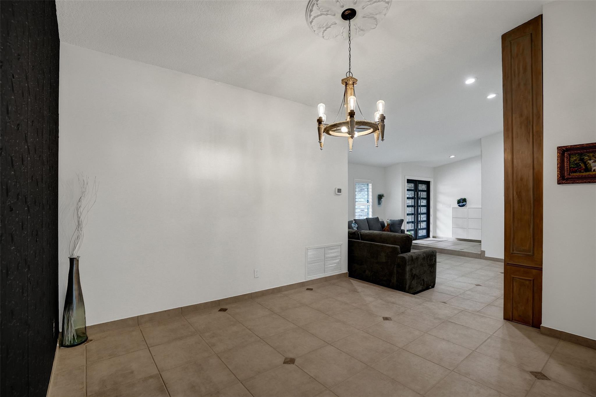 Jacaranda Lakes Sec Five - Residential Lease