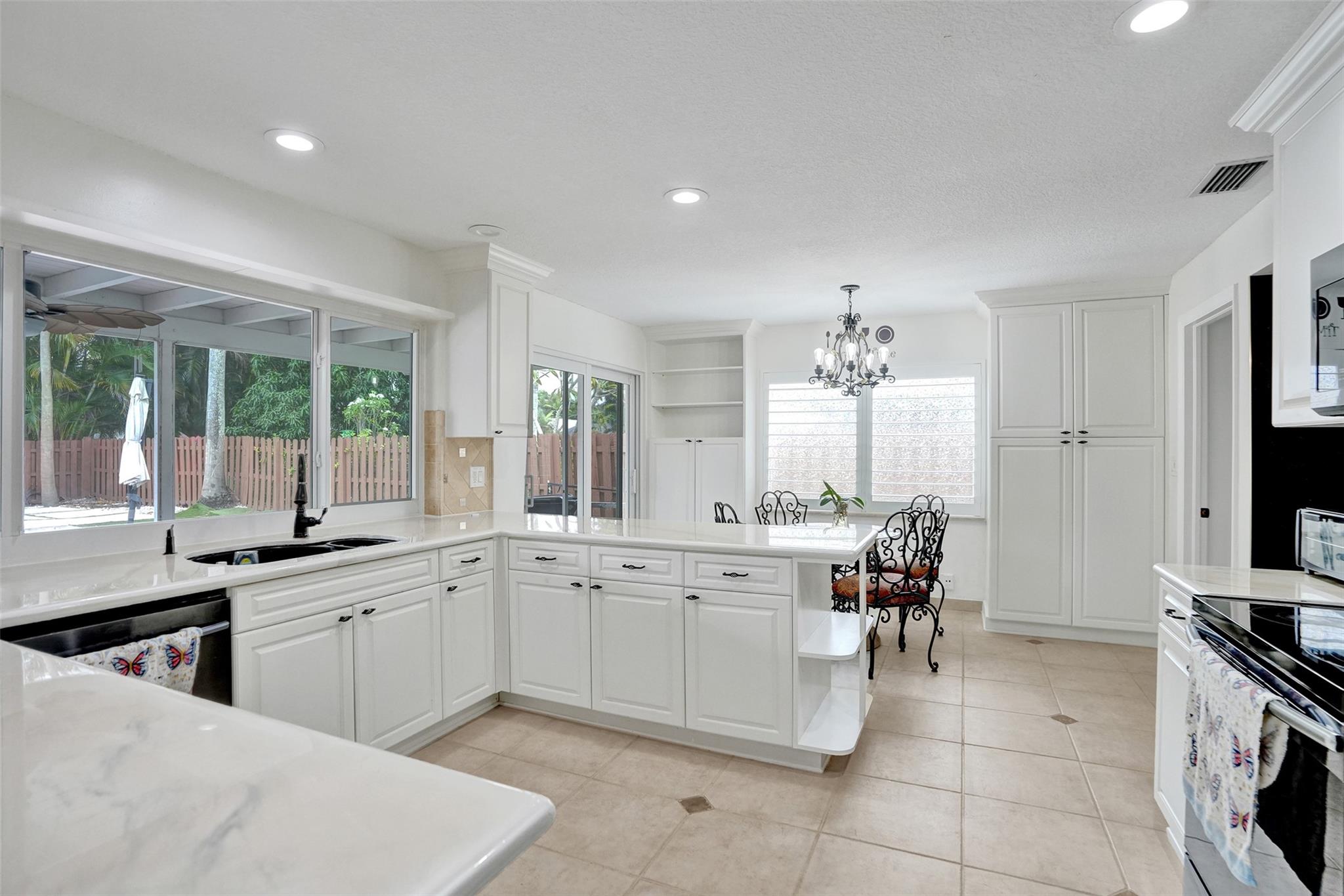 Jacaranda Lakes Sec Five - Residential Lease