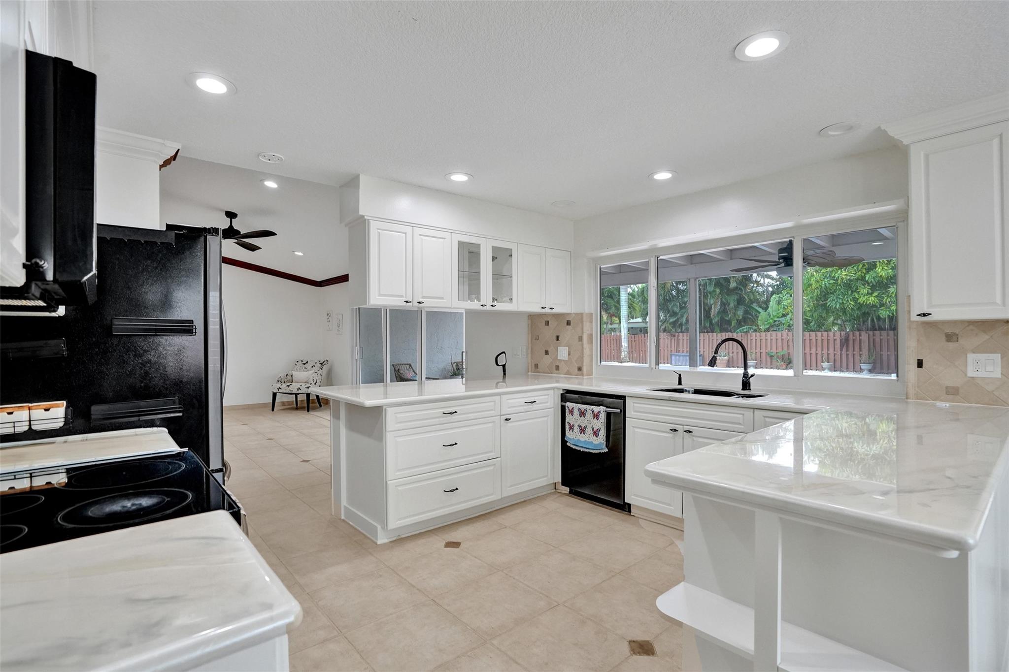 Jacaranda Lakes Sec Five - Residential Lease