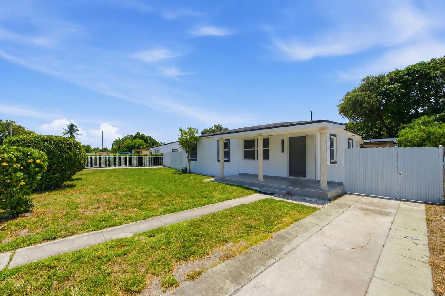 8800 NW 33 Avenue Road, Miami FL 33147