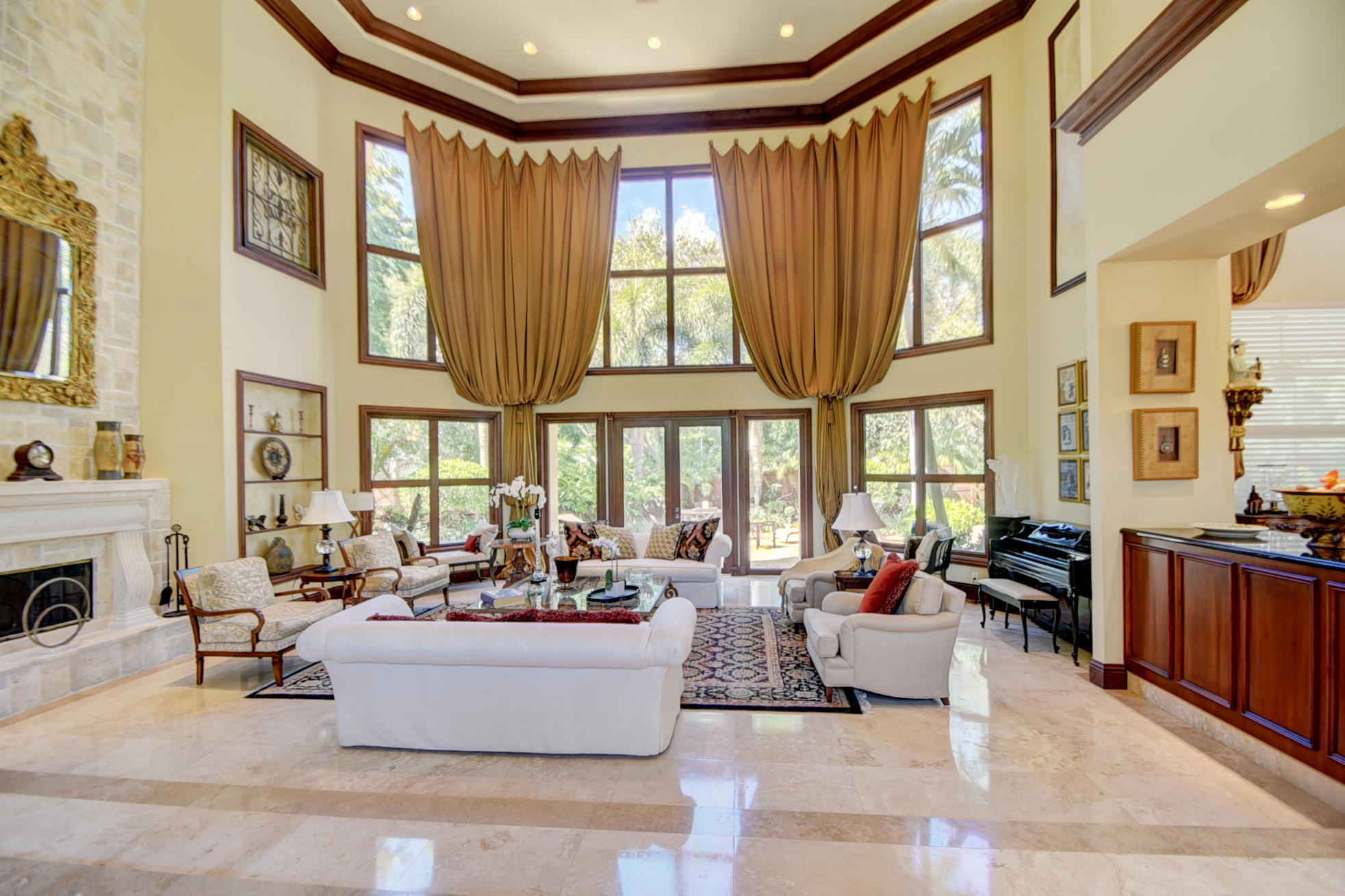 FIELDBROOK - Residential