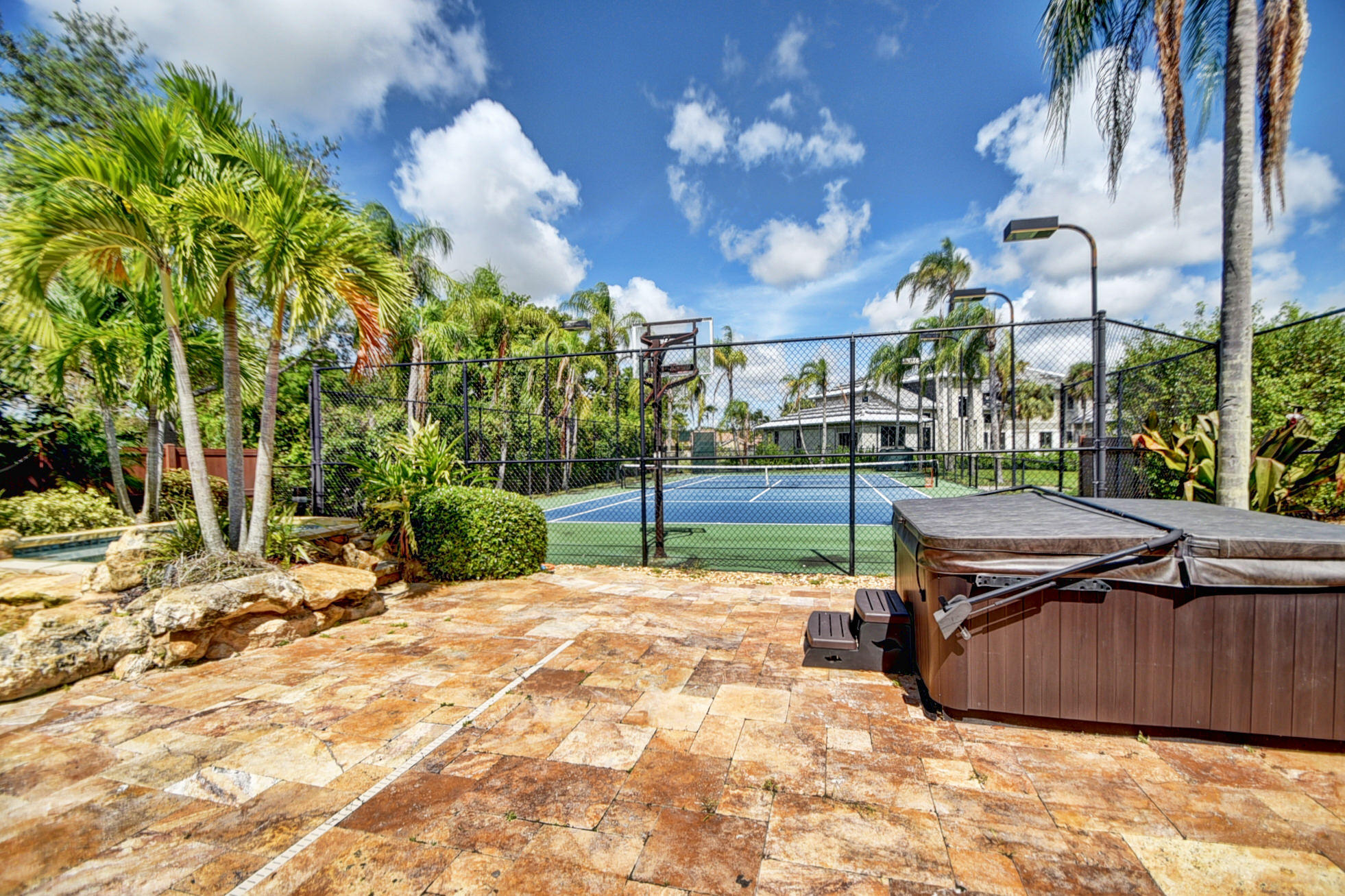 FIELDBROOK - Residential