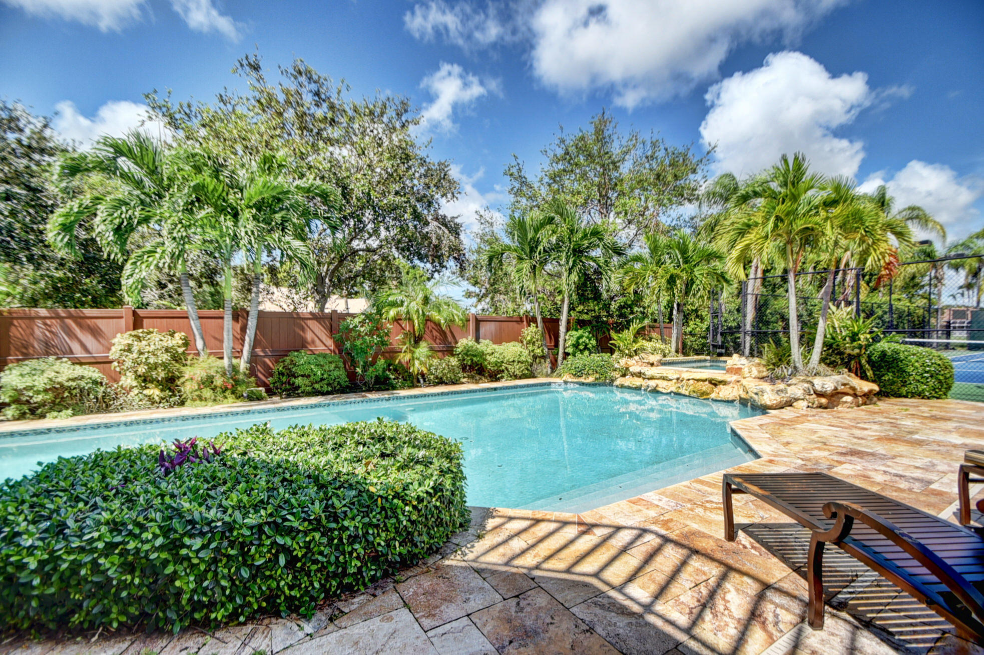 FIELDBROOK - Residential