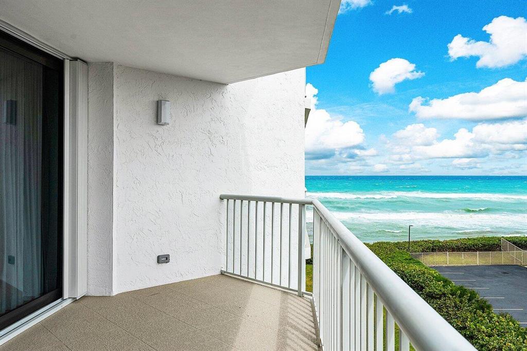 ENCLAVE OF PALM BEACH CON - Residential