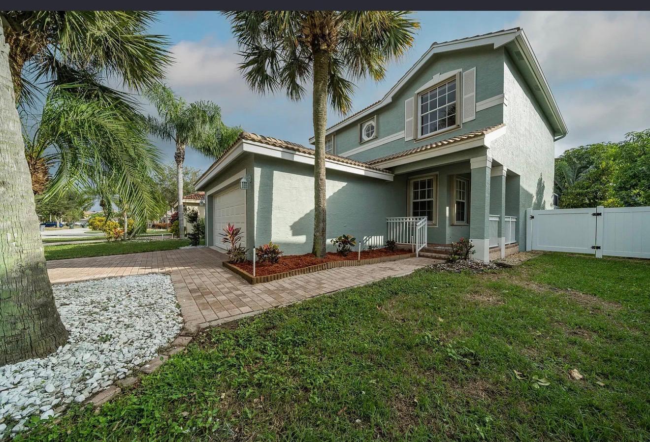 5144 Aurora Lake Circle, Greenacres FL 33463