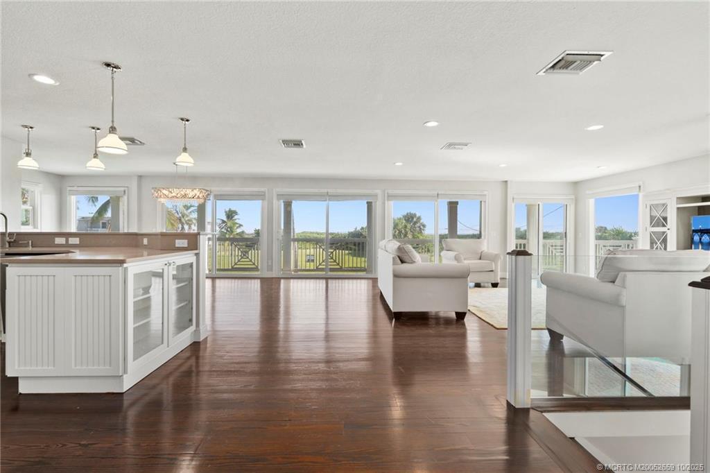 SURFSIDE UNIT 2 - Residential