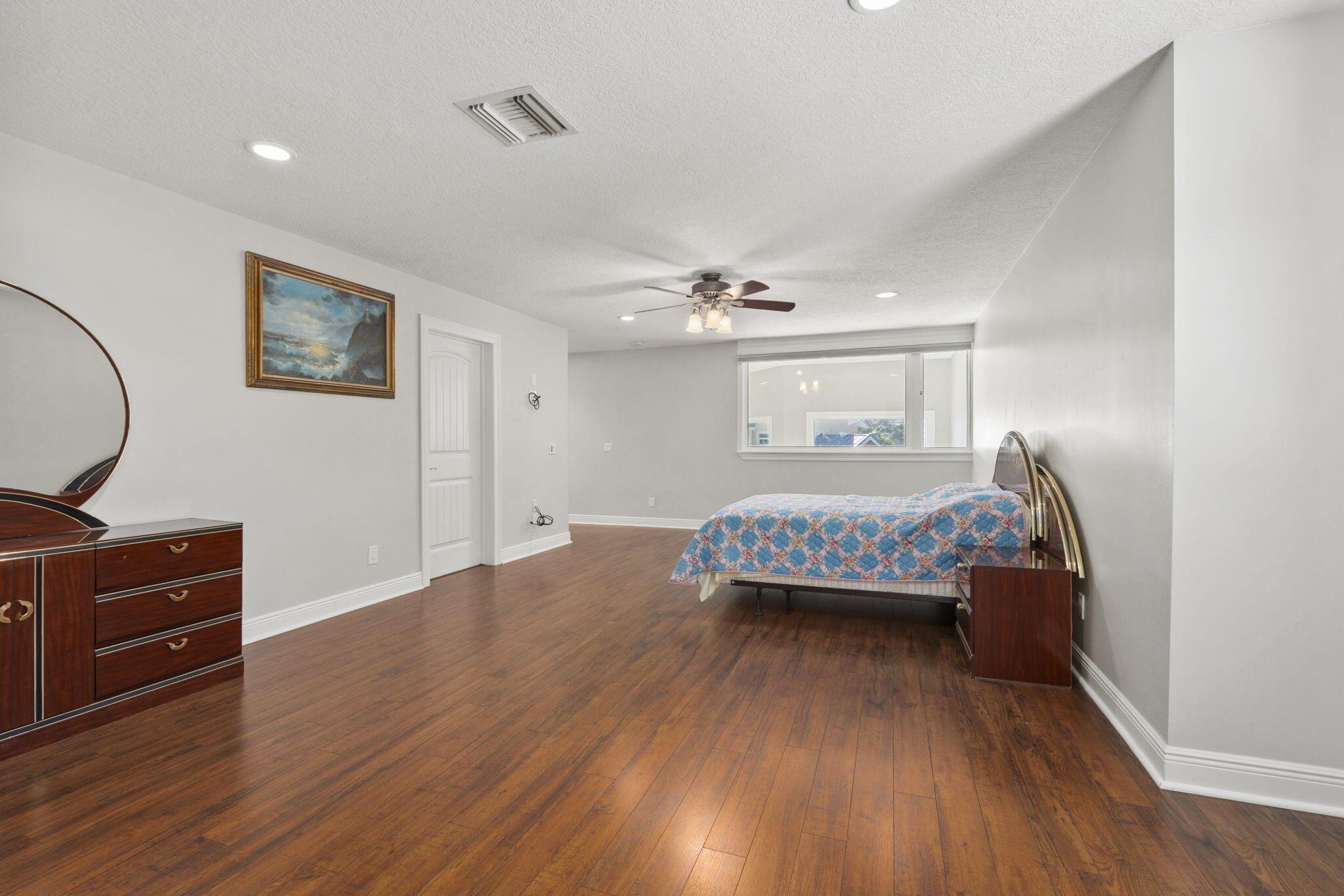 SURFSIDE UNIT 2 - Residential