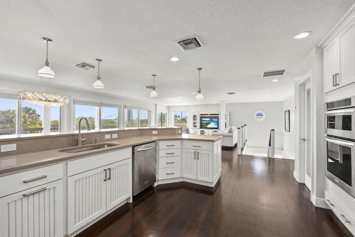 SURFSIDE UNIT 2 - Residential