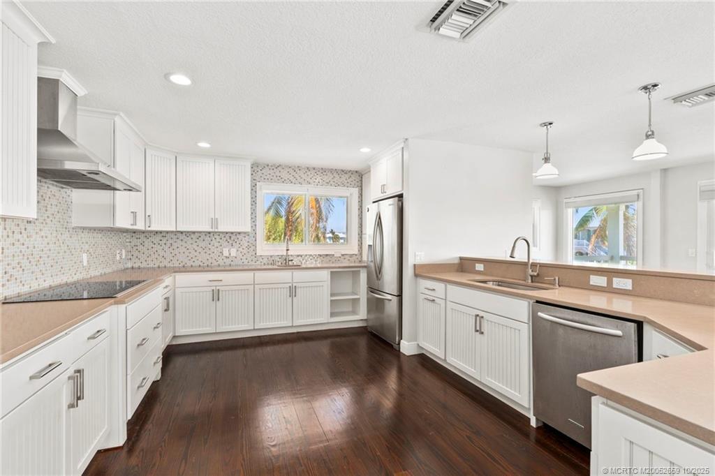 SURFSIDE UNIT 2 - Residential