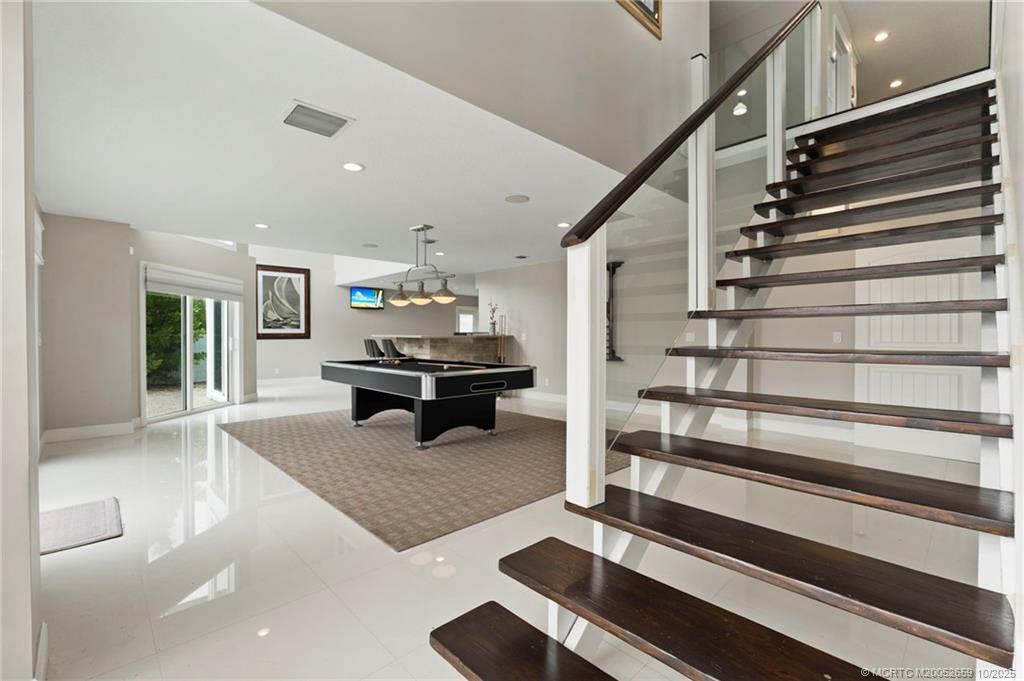 SURFSIDE UNIT 2 - Residential