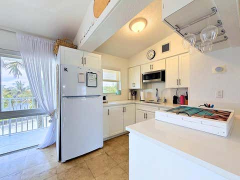 Tiny photo for 1043 Hillsboro Mile #19c, Hillsboro Beach, FL 33062 (MLS # B26018454)