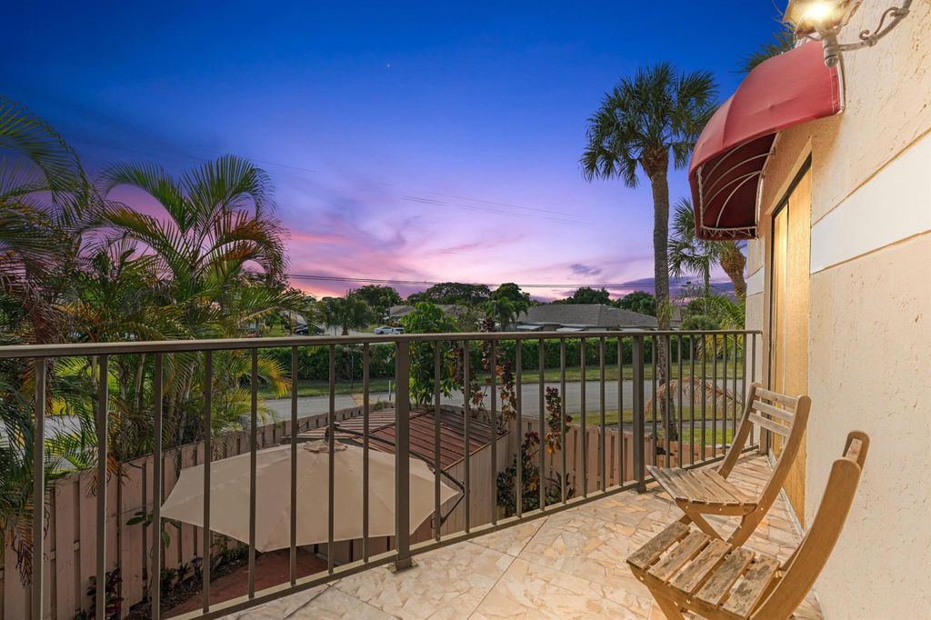 Photo of 4145 Village Drive #D, Delray Beach, FL 33445 (MLS # R11145127)