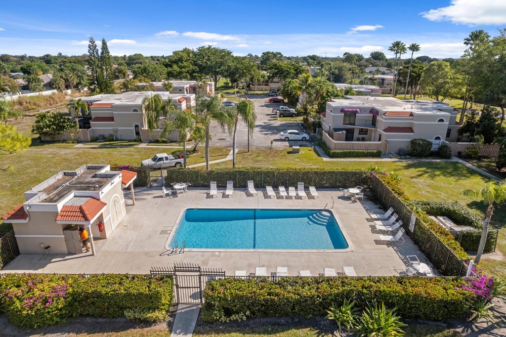 Photo of 4145 Village Drive #D, Delray Beach, FL 33445 (MLS # R11145127)