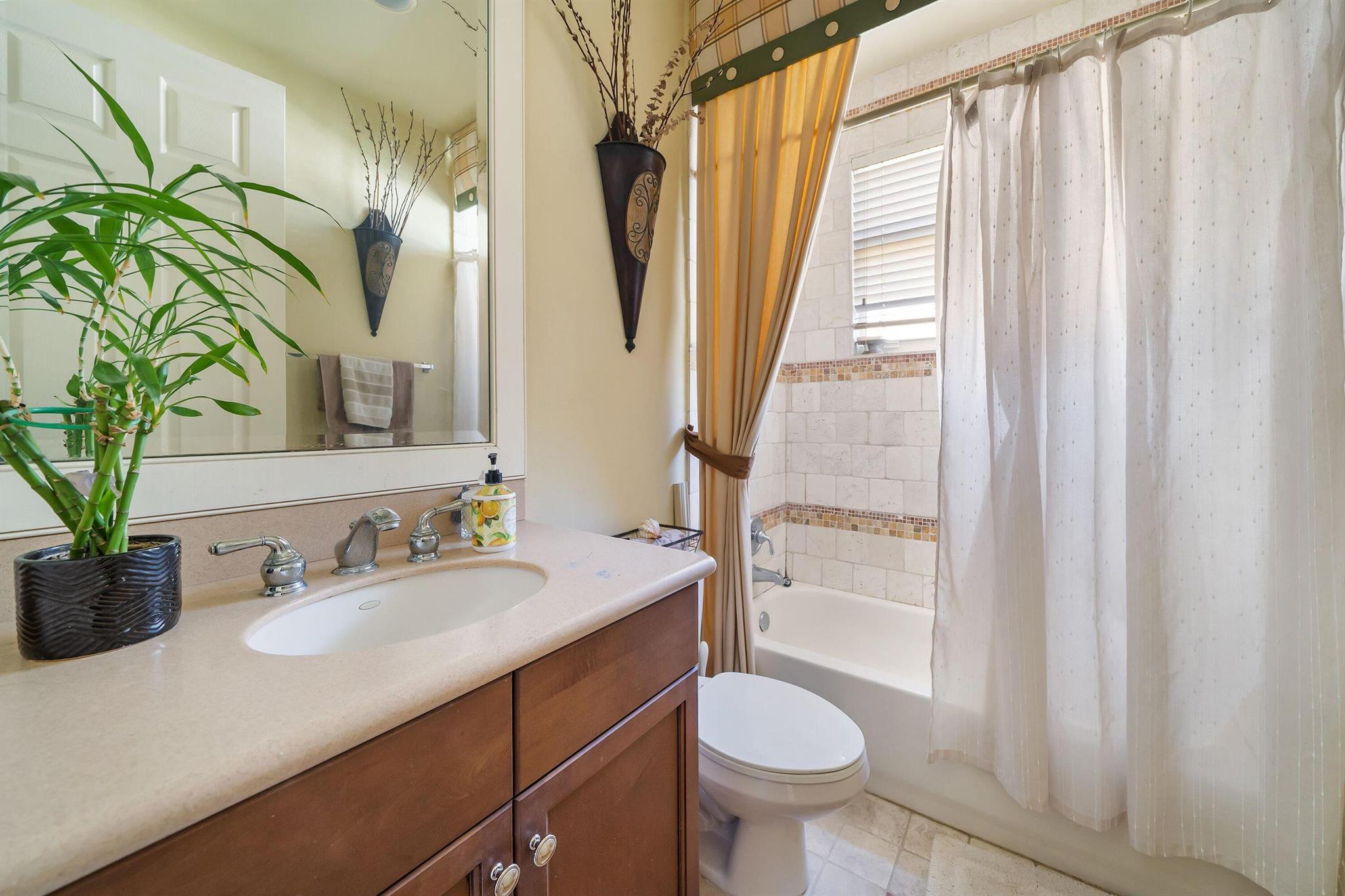 Country Cove Estates - Residential