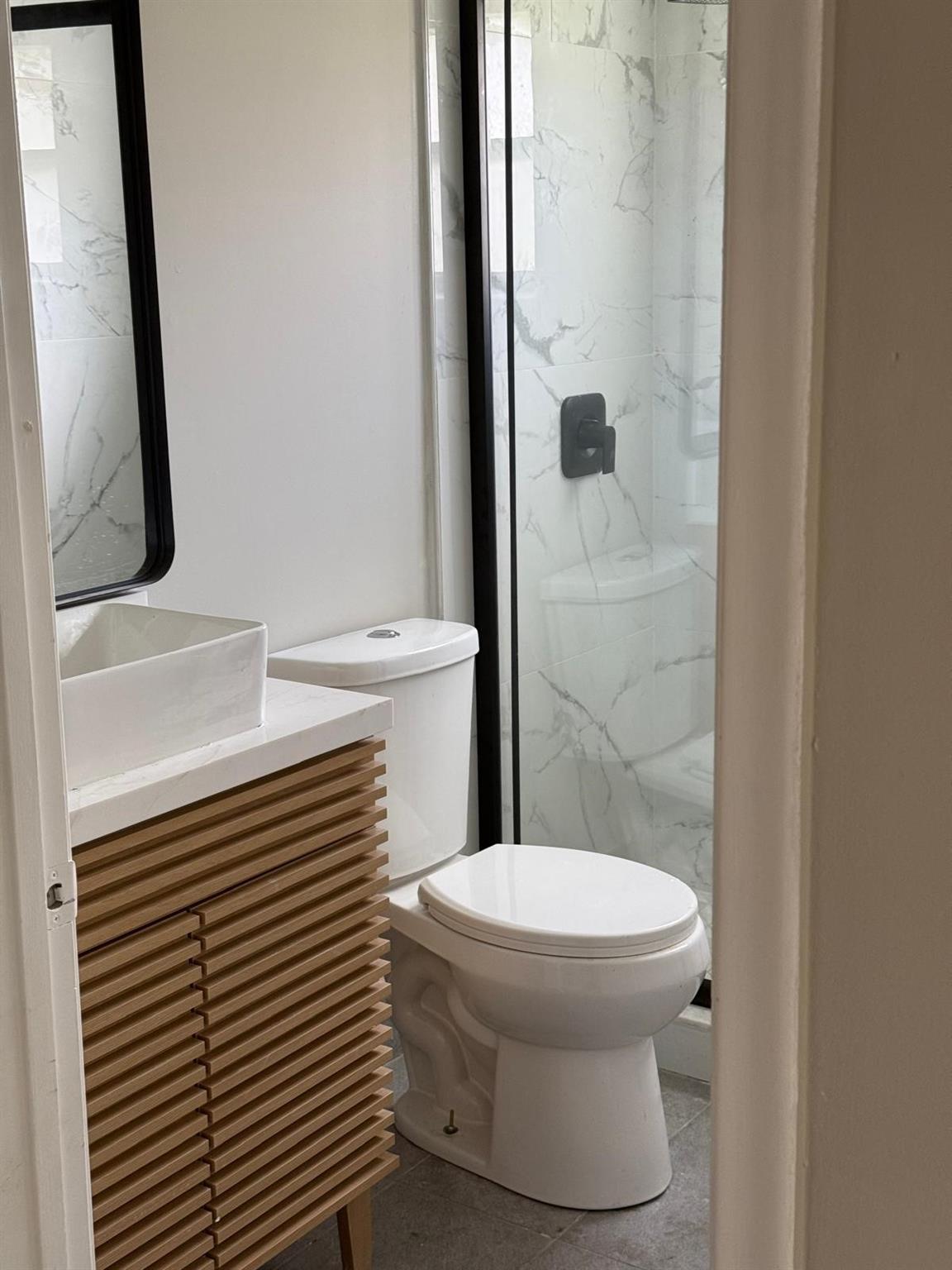 NEW HAMPTON 3 - Residential