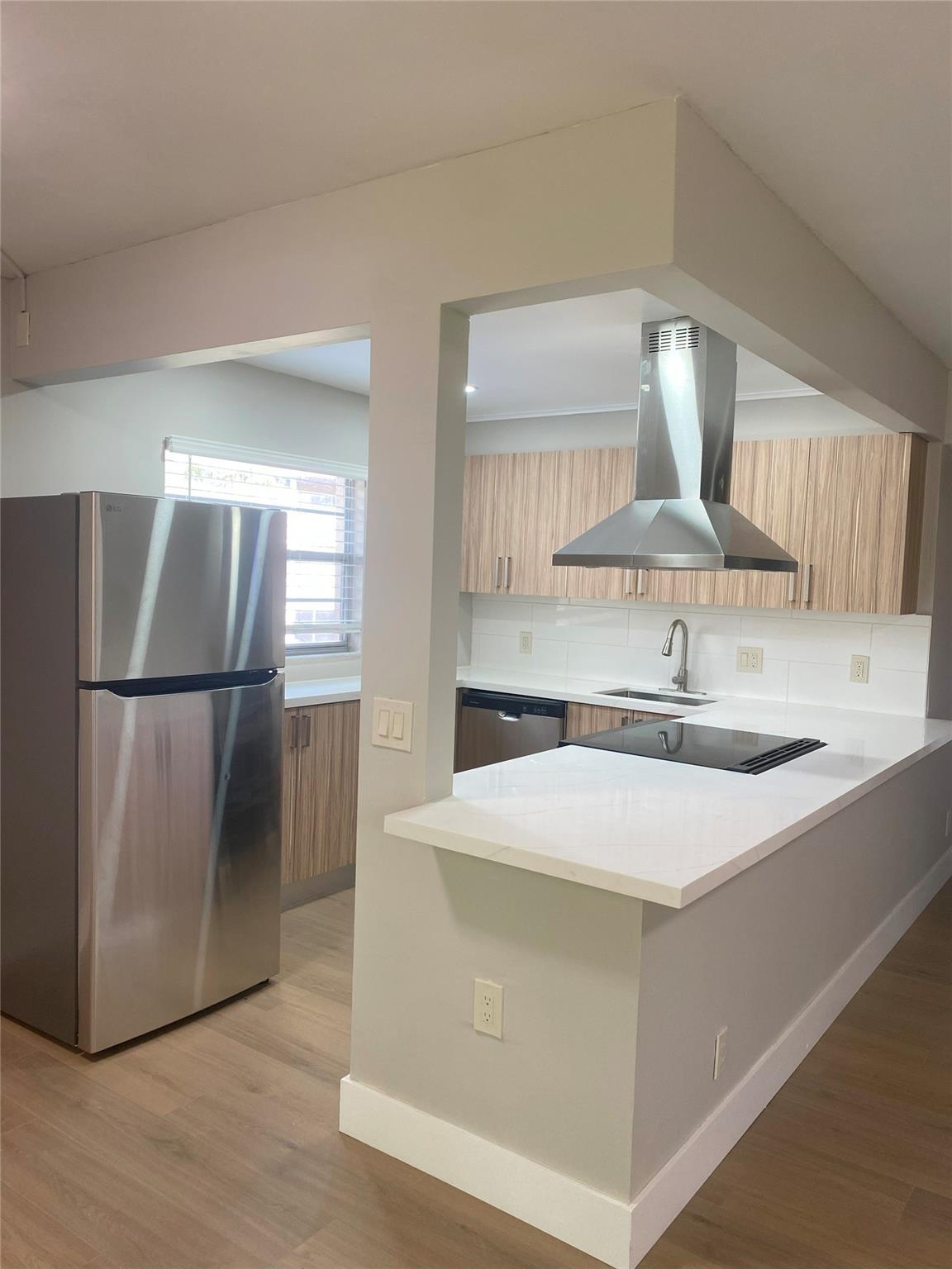 NEW HAMPTON 3 - Residential