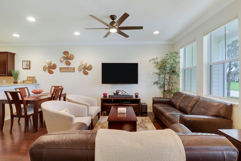 Photo of 3273 E Mallory Boulevard, Jupiter, FL 33458 (MLS # R10936348)