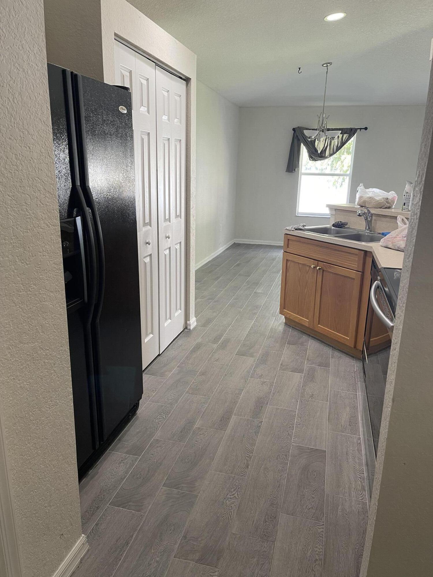 5094 Rambler Rose Way