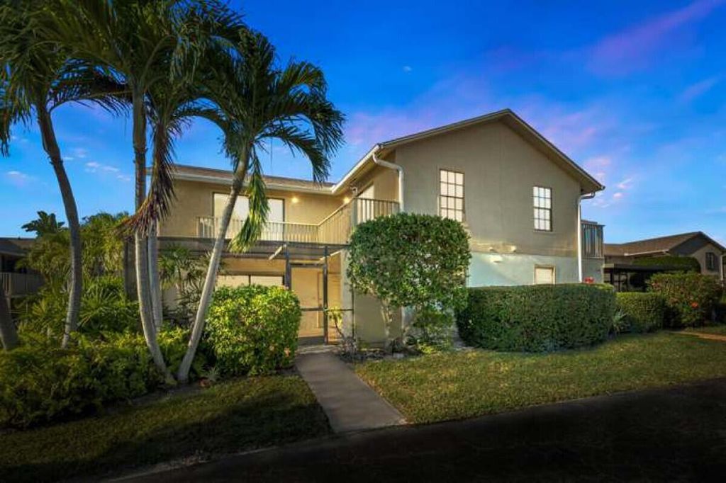 Photo of 7384 SE Concord Place, Hobe Sound, FL 33455 (MLS # R10934797)