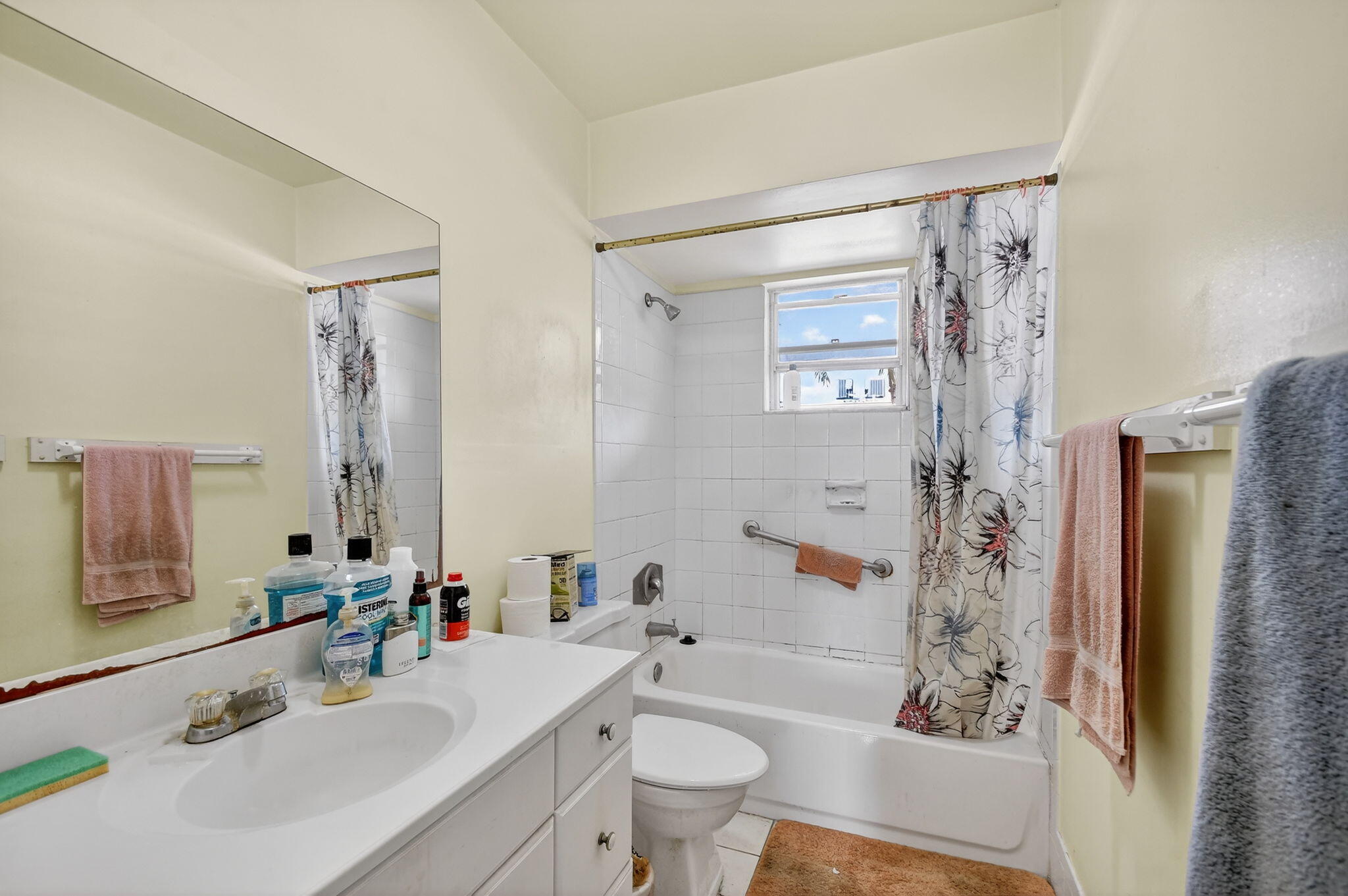 GREENWAY VILLAGE NORTH CONDO 2 - Residential